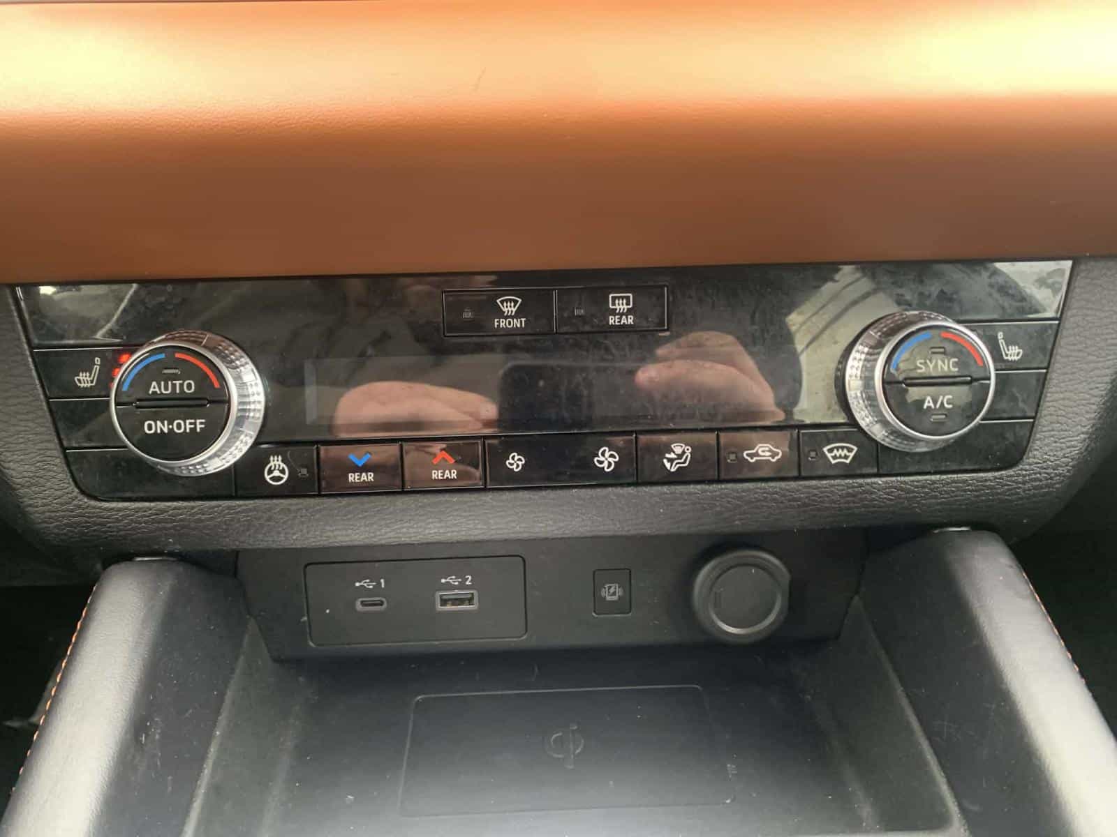 2024 Mitsubishi Outlander GT - Image 29