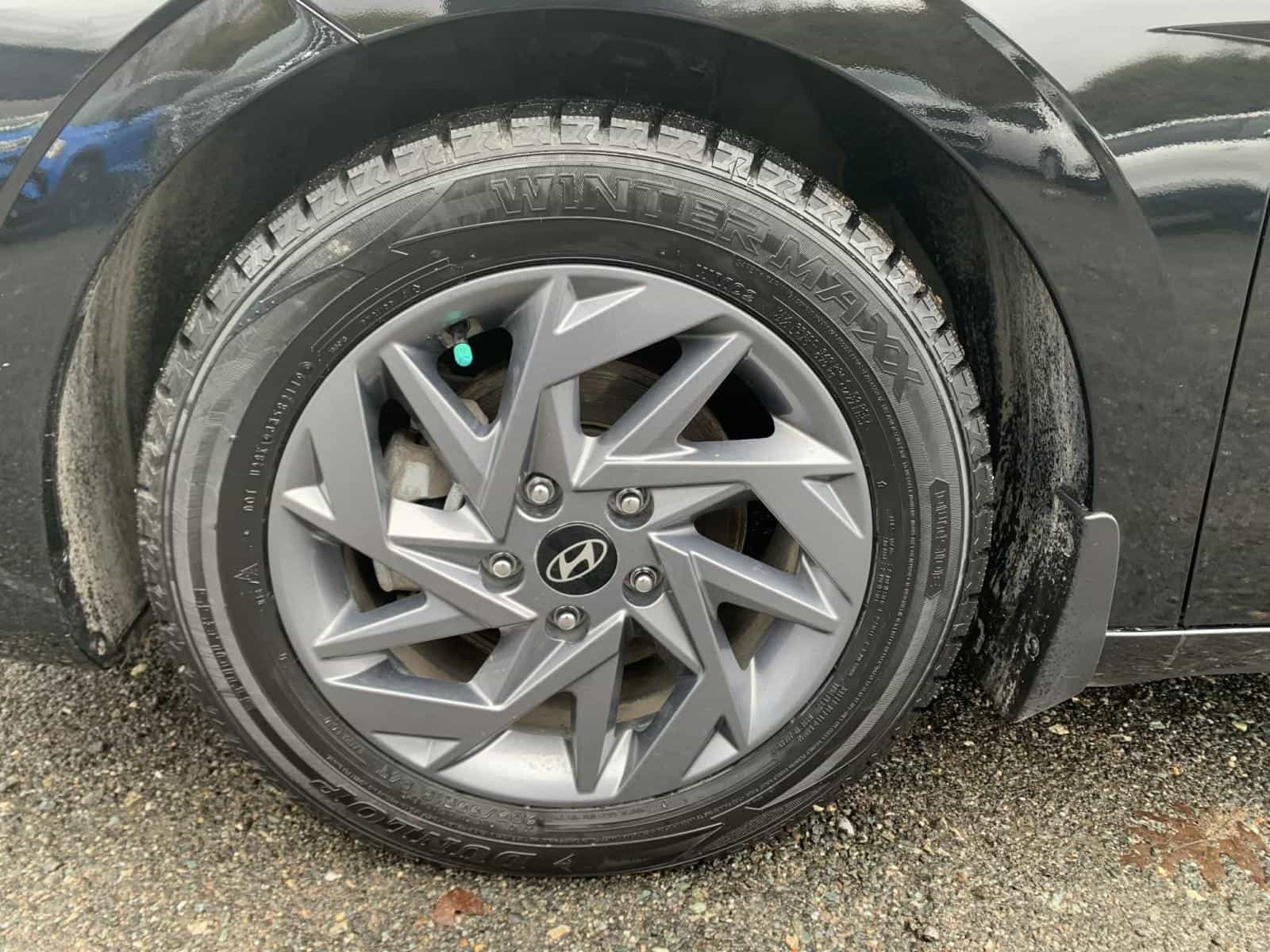 2024 Hyundai Elantra Preferred - Image 22