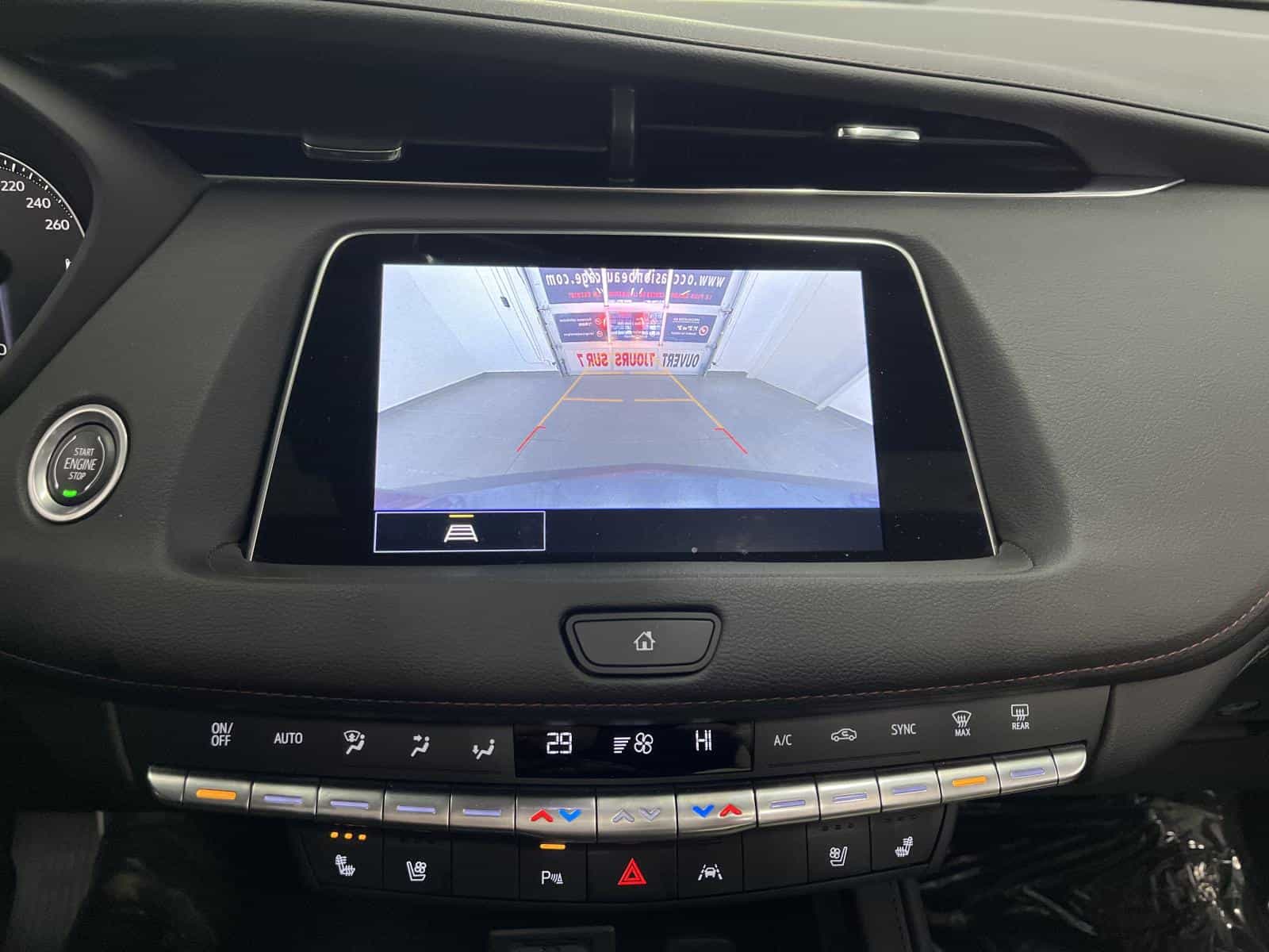 Image 21 Cadillac XT4 Sport 2023