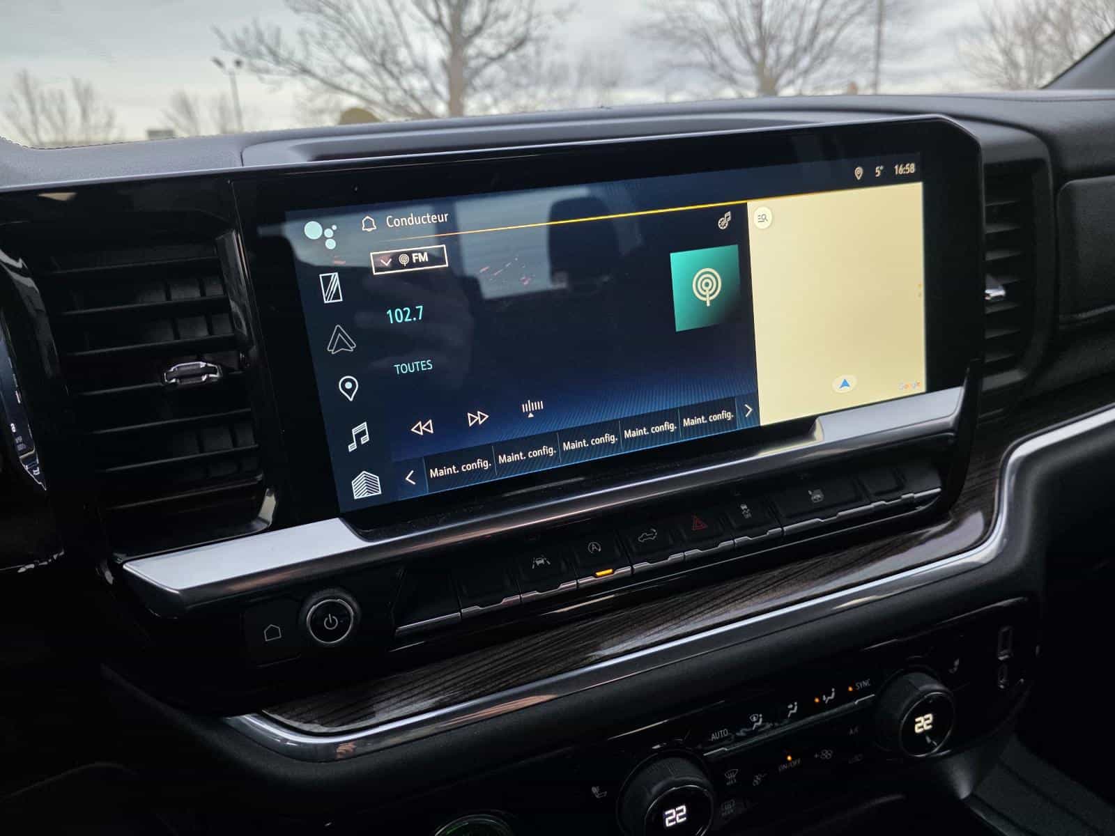 2023 Chevrolet Silverado 1500 LT - Image 11