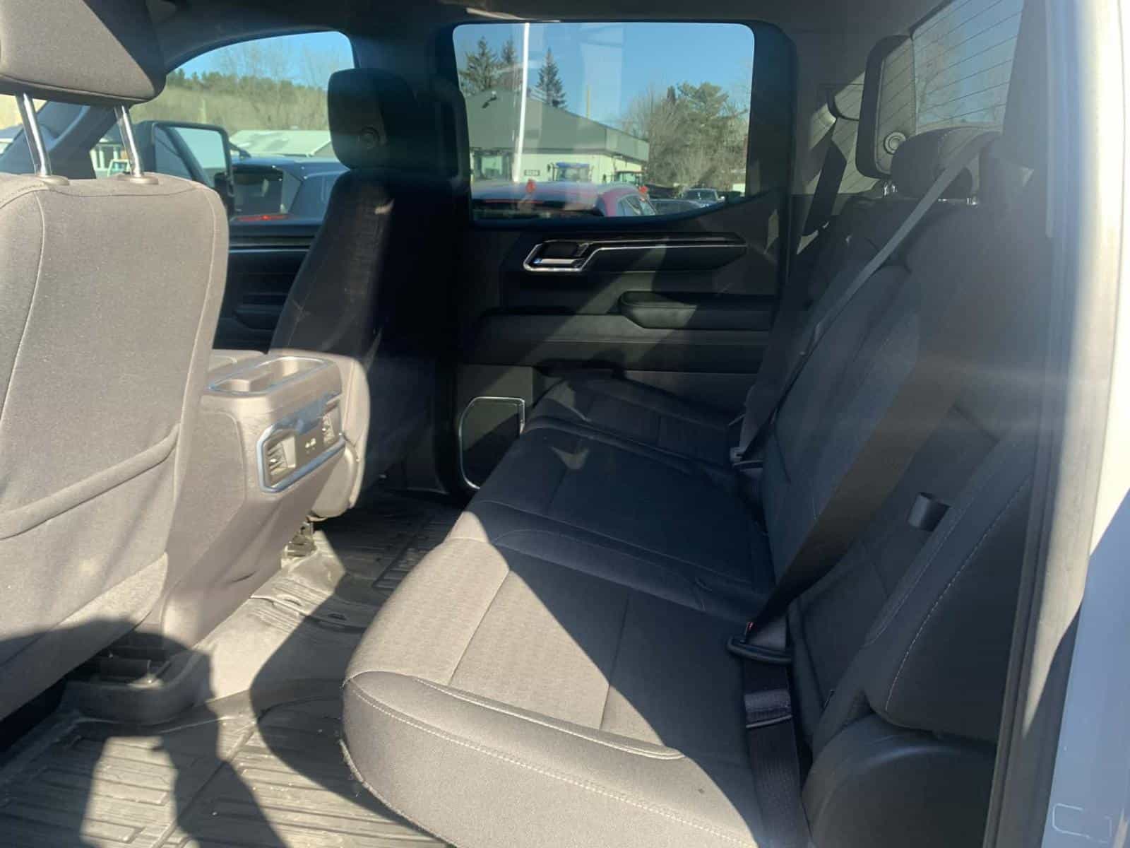 Image 8 GMC Sierra 1500 Elevation 2024