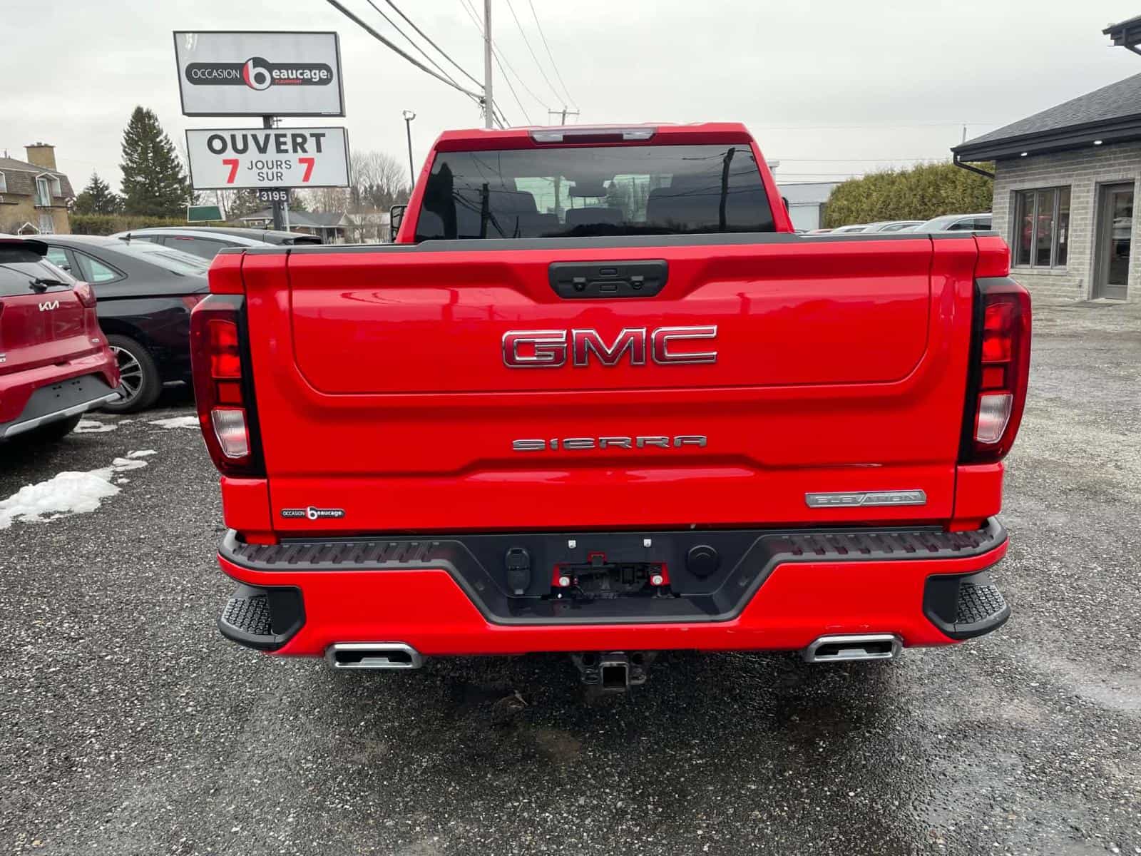 Image 4 GMC Sierra 1500 Elevation 2024