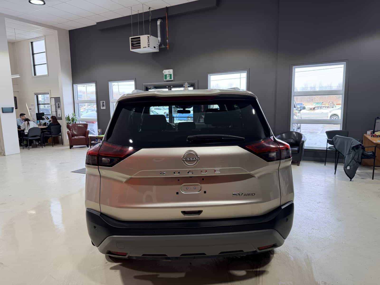 Image 5 Nissan Rogue SV Moonroof 2023