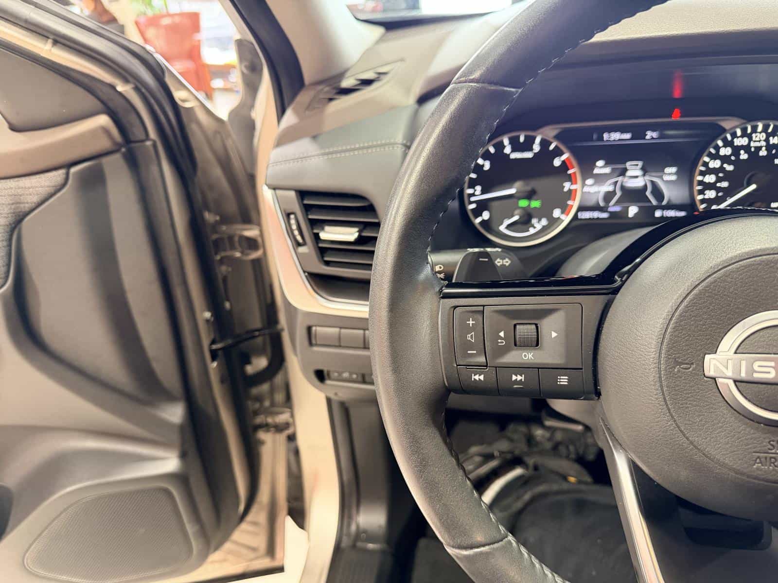 Image 20 Nissan Rogue SV Moonroof 2023