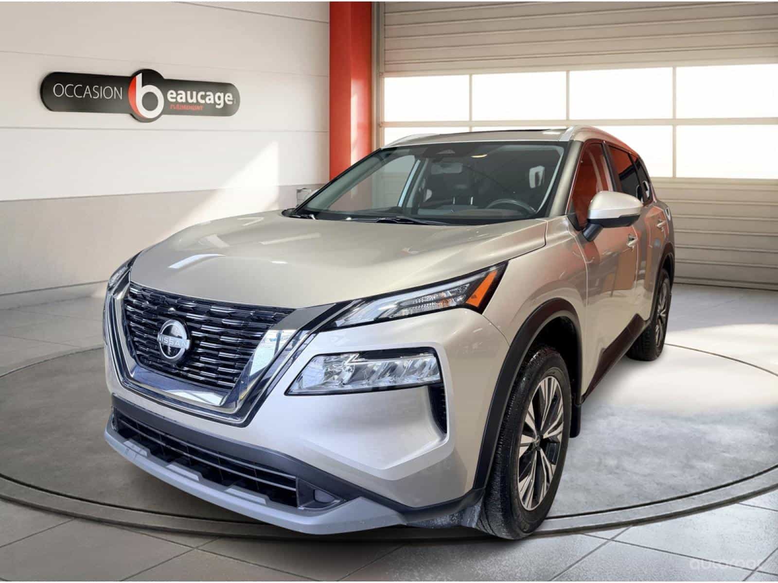 Image 1 Nissan Rogue SV Moonroof 2023