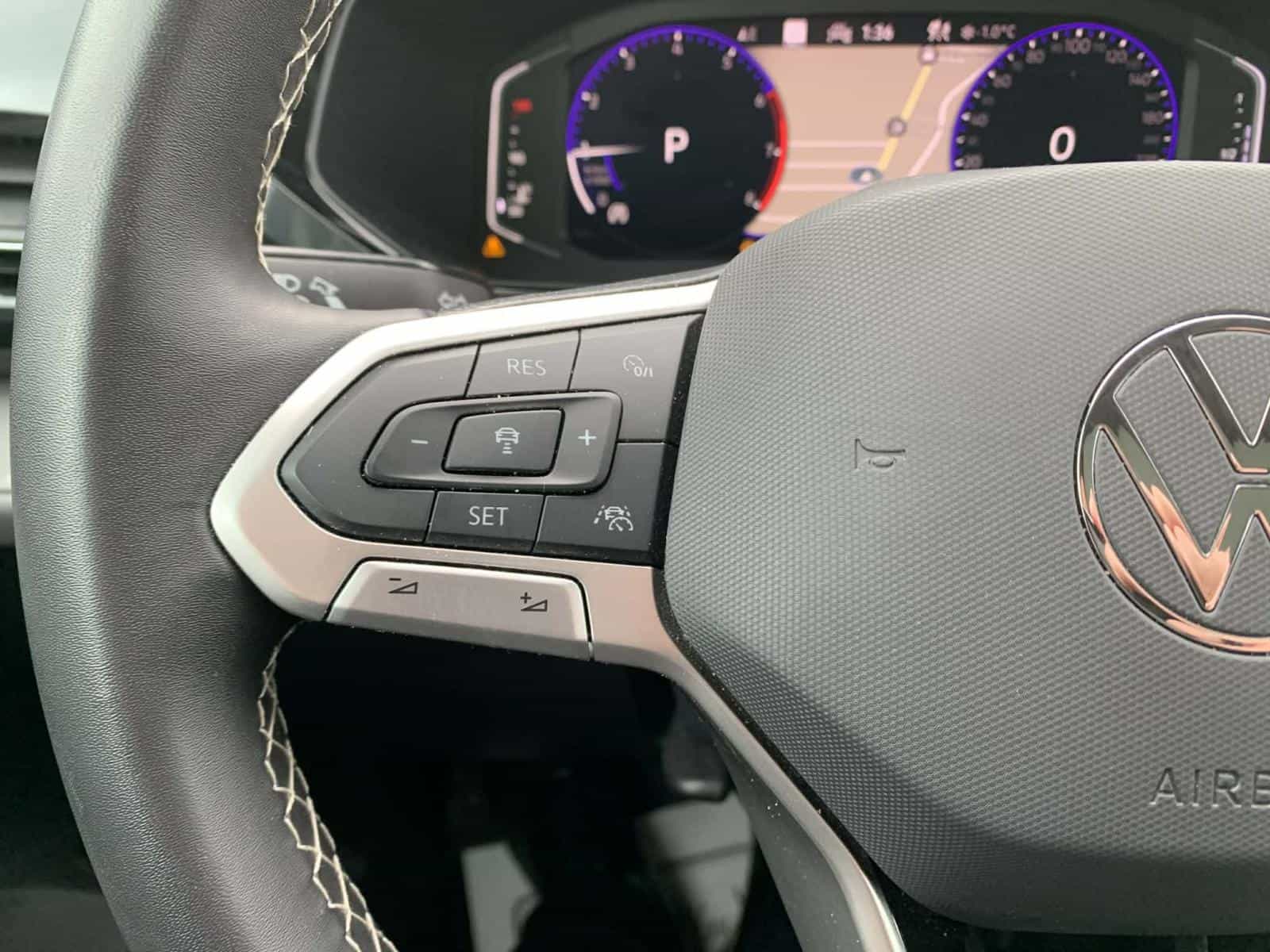 2024 Volkswagen Taos Highline - Image 12