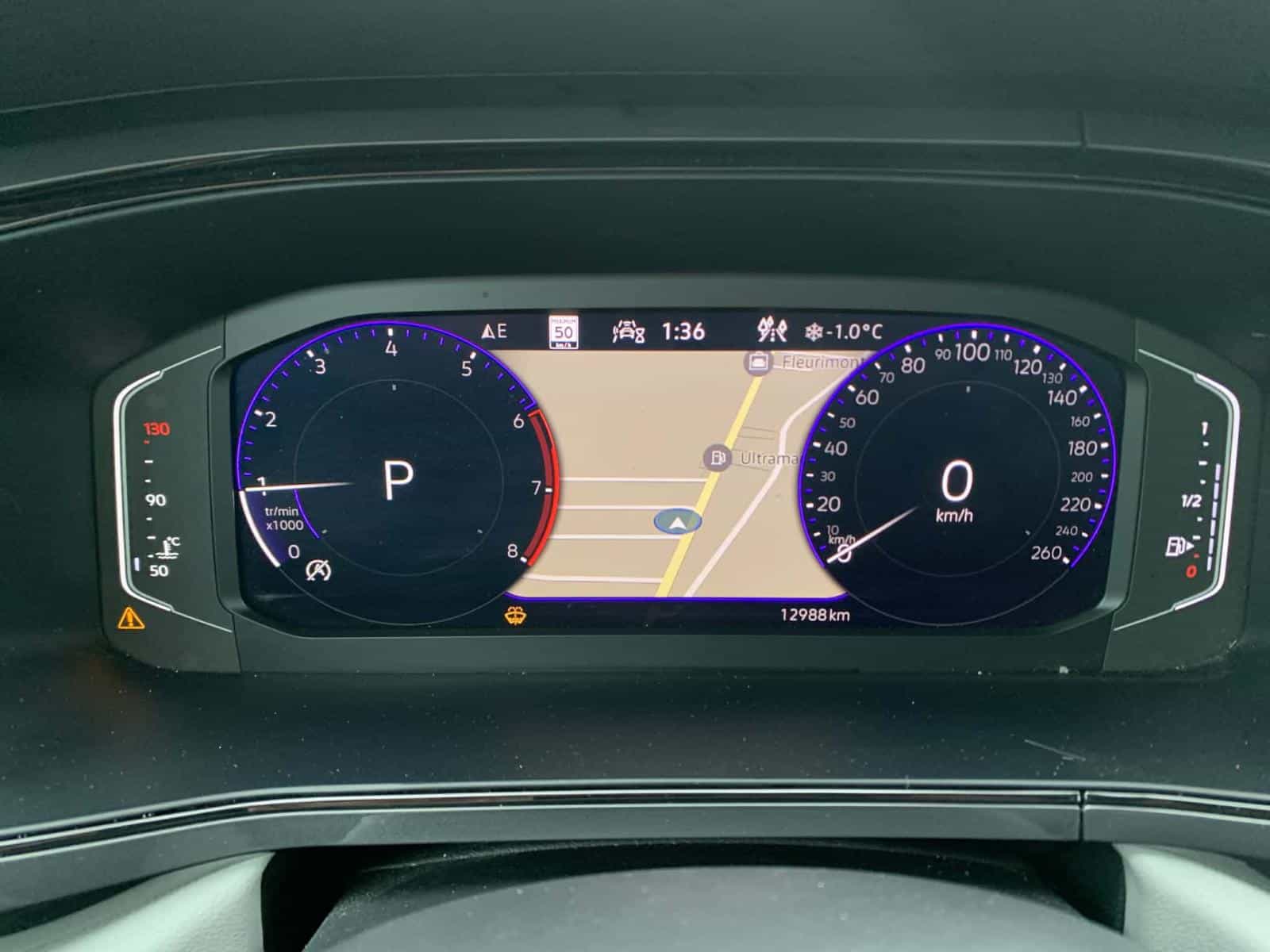 2024 Volkswagen Taos Highline - Image 9