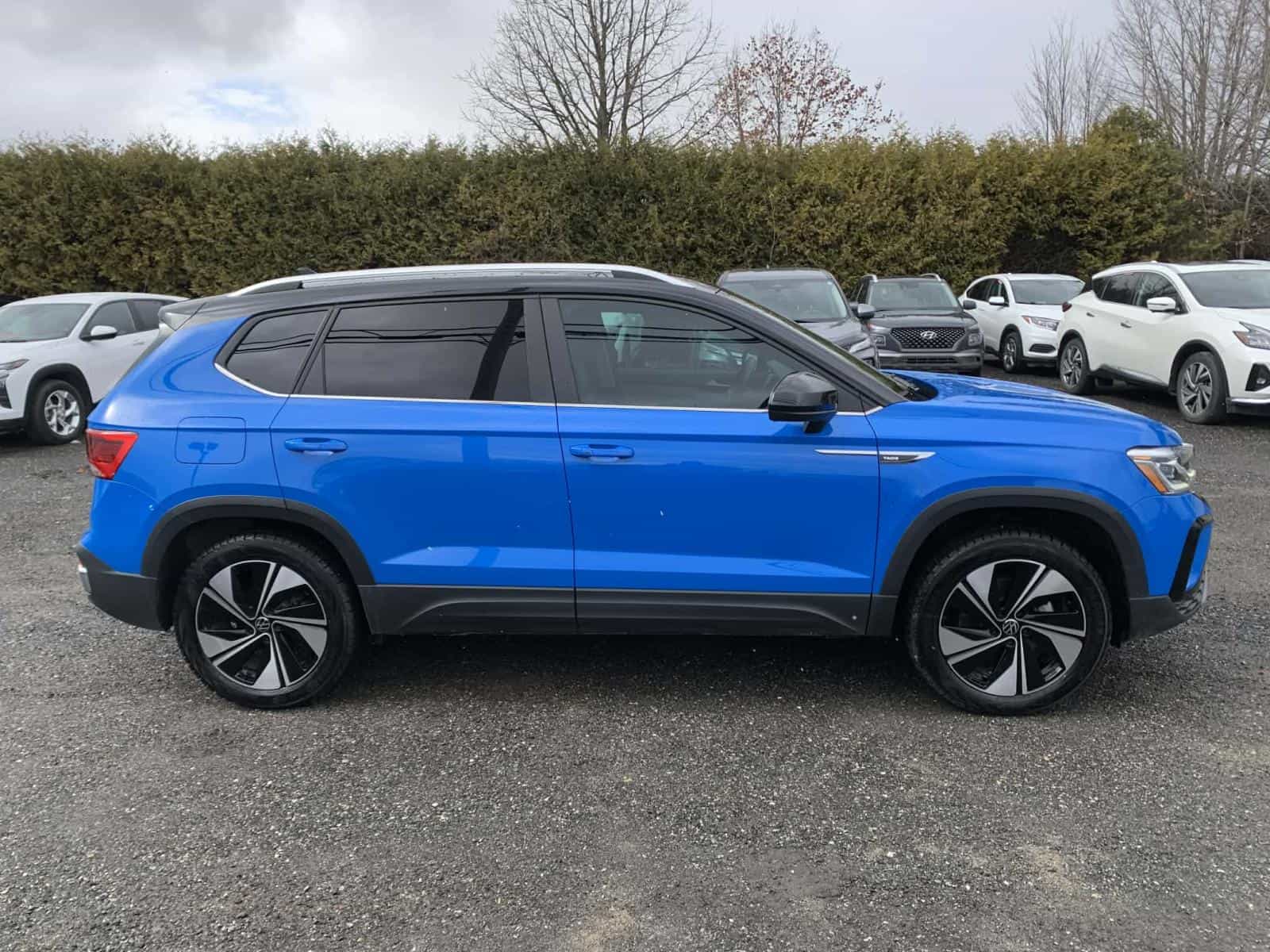 2024 Volkswagen Taos Highline - Image 16