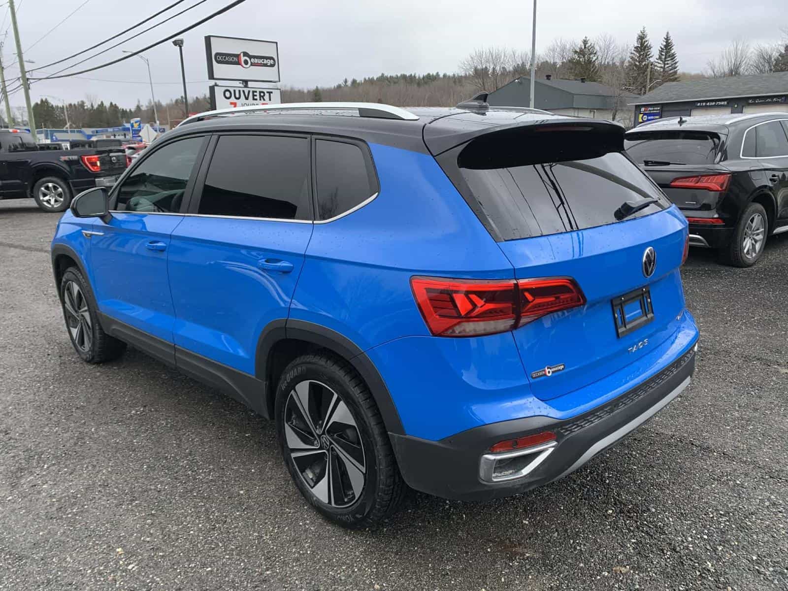 2024 Volkswagen Taos Highline - Image 5