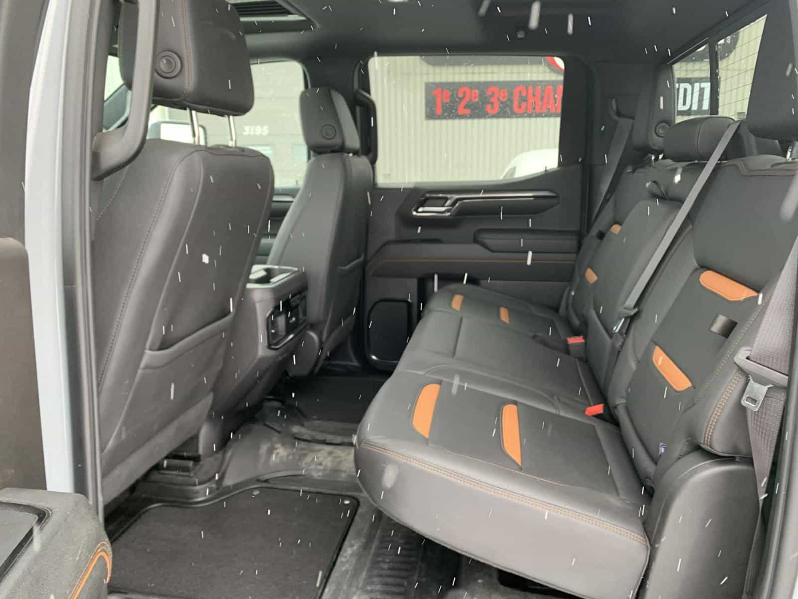 Image 9 GMC Sierra 1500 AT4 2024