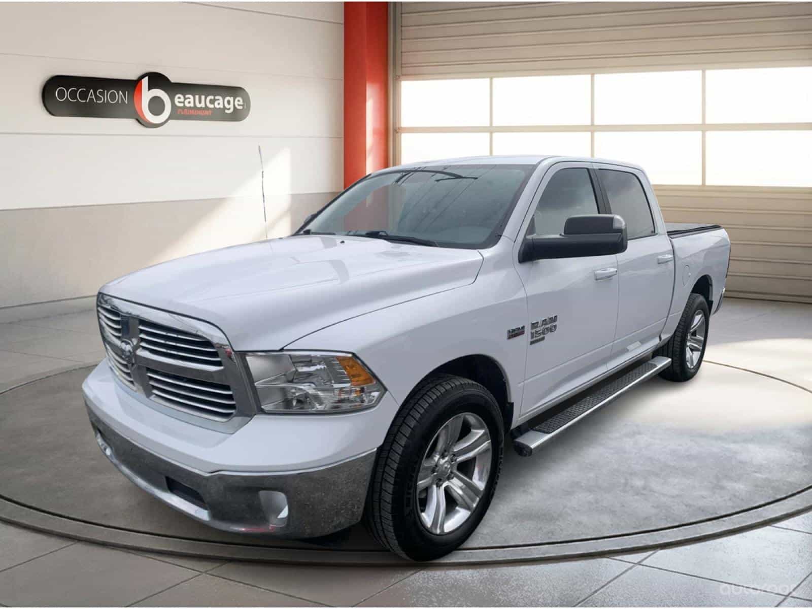 Image 1 RAM 1500 Classic SLT 2019