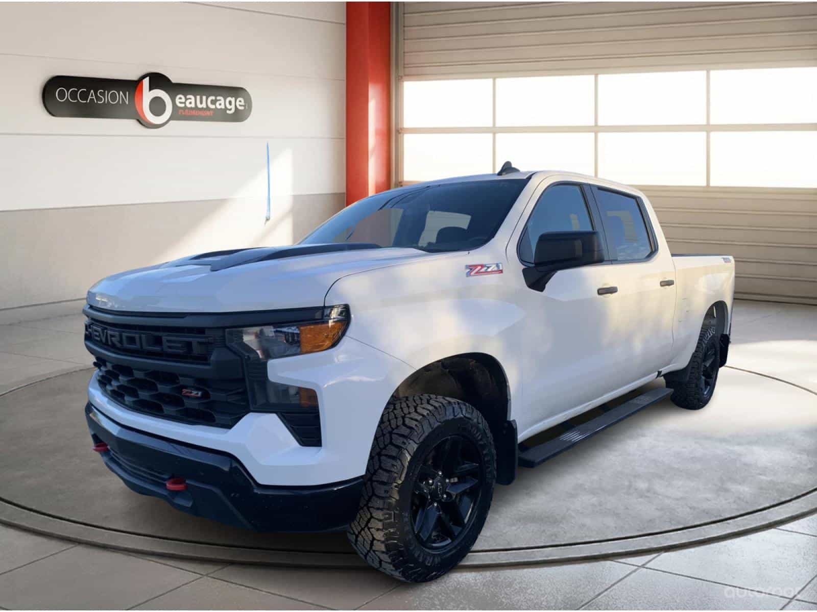 2022 Chevrolet Silverado 1500 Custom Trail Boss - Image 1