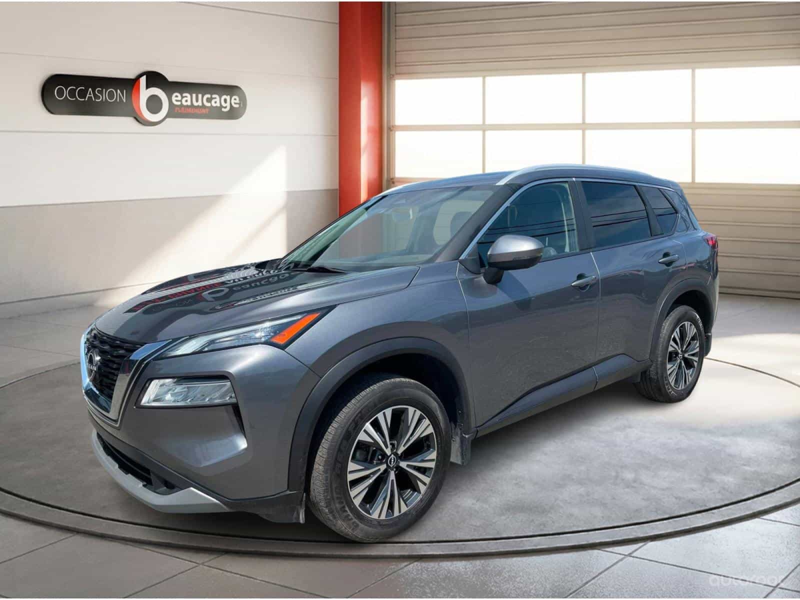 Image 1 Nissan Rogue SV Moonroof 2023