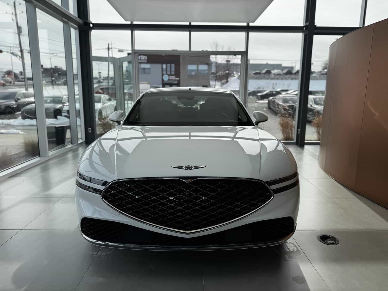 Image 3 Genesis G90 3.5T e-SC 2023