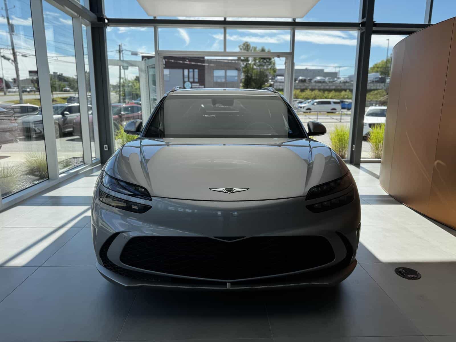 2023 Genesis GV60 Advanced - Image 3