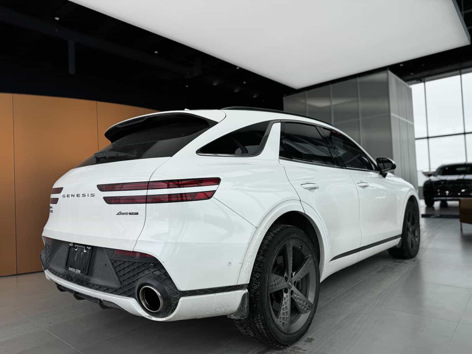 2023 Genesis GV70 Sport Plus 3.5T - Image 8