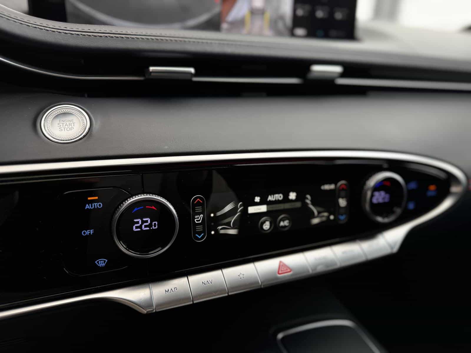 2023 Genesis GV70 Sport Plus 3.5T - Image 22