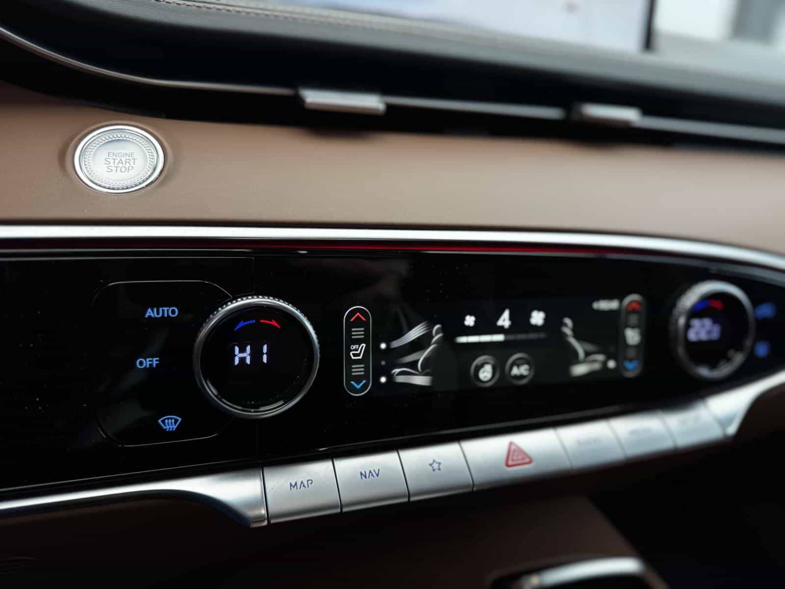 Image 21 Genesis GV70 Advanced Plus 2.5T 2025