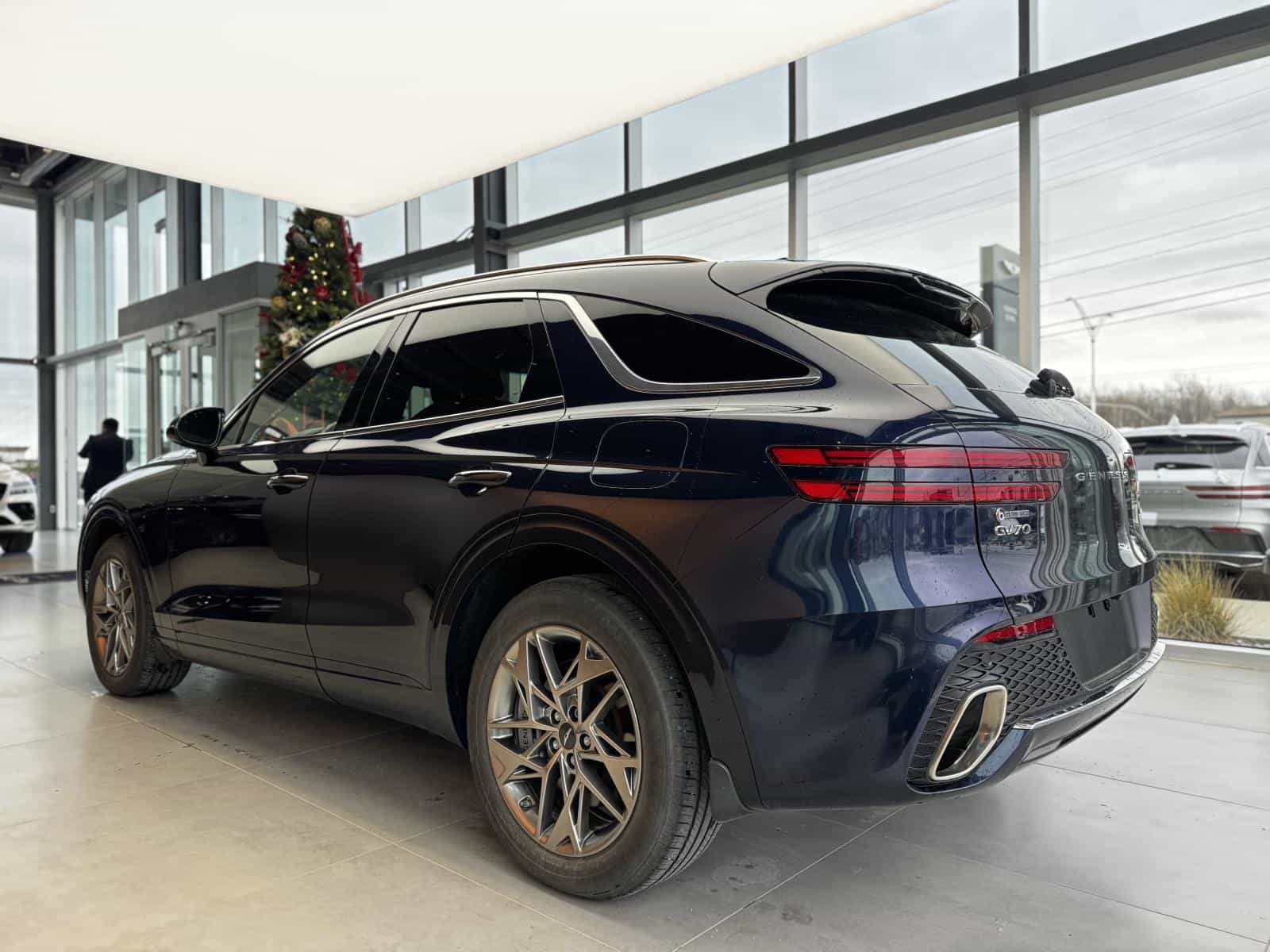 2025 Genesis GV70 Advanced 2.5T - Image 6