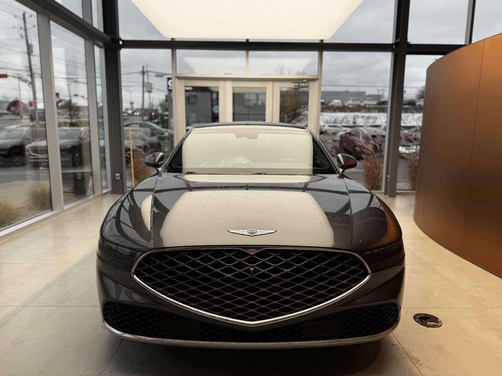 2023 Genesis G90 3.5T e-SC - Image 3