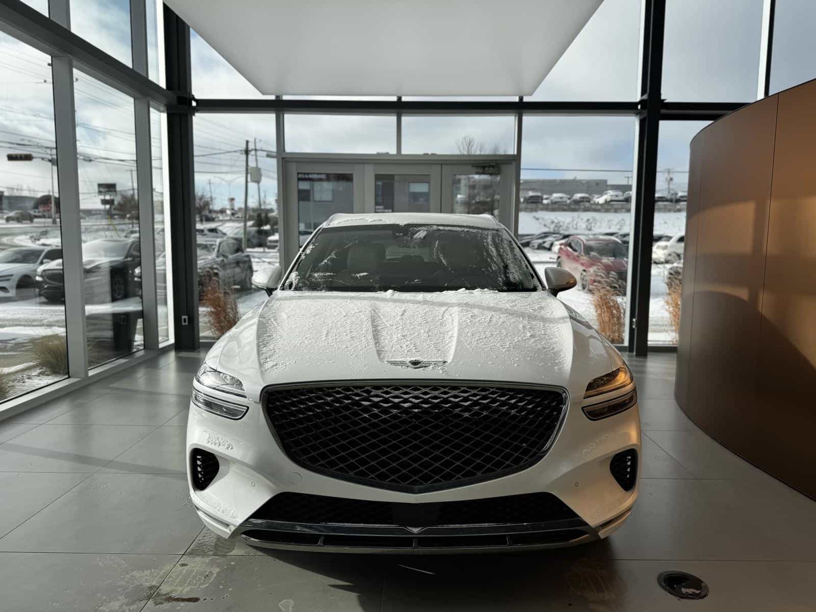 2024 Genesis GV70 Advanced 2.5T - Image 3