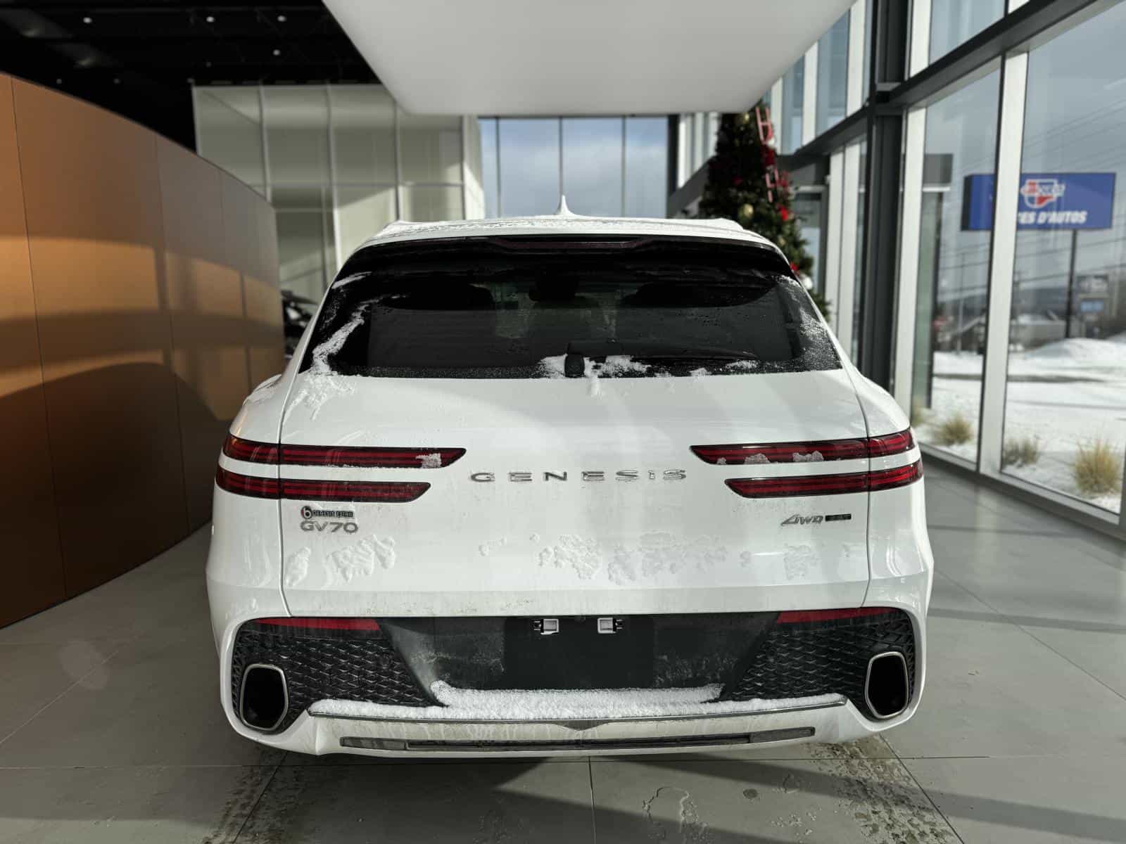 2024 Genesis GV70 Advanced 2.5T - Image 7