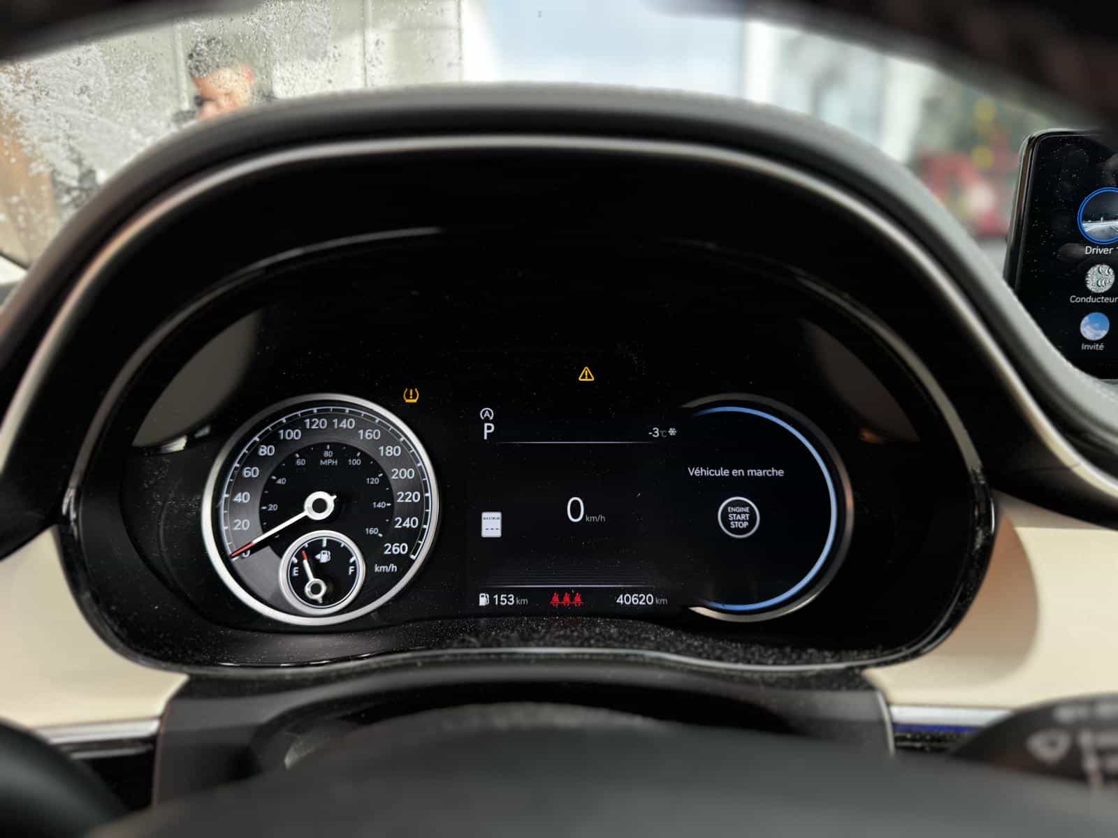 2024 Genesis GV70 Advanced 2.5T - Image 18