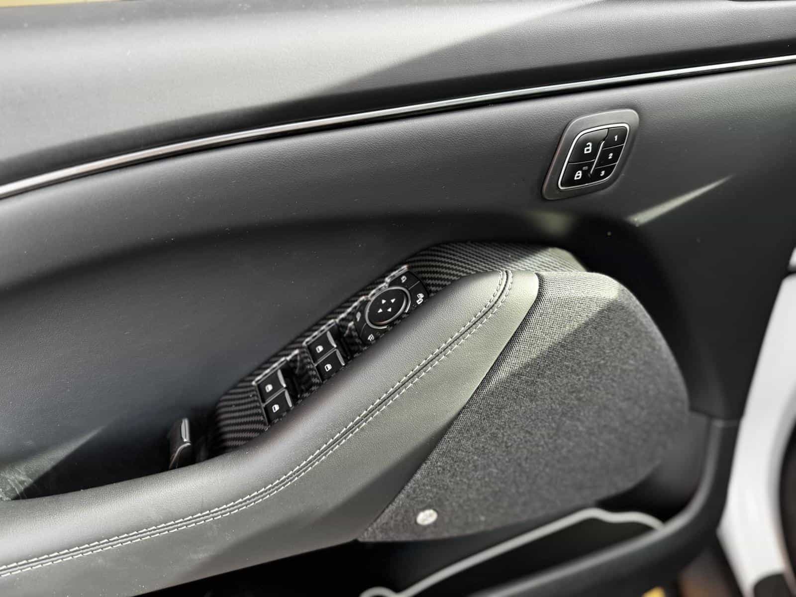 Image 11 Ford Mustang MACH-E Premium 2023