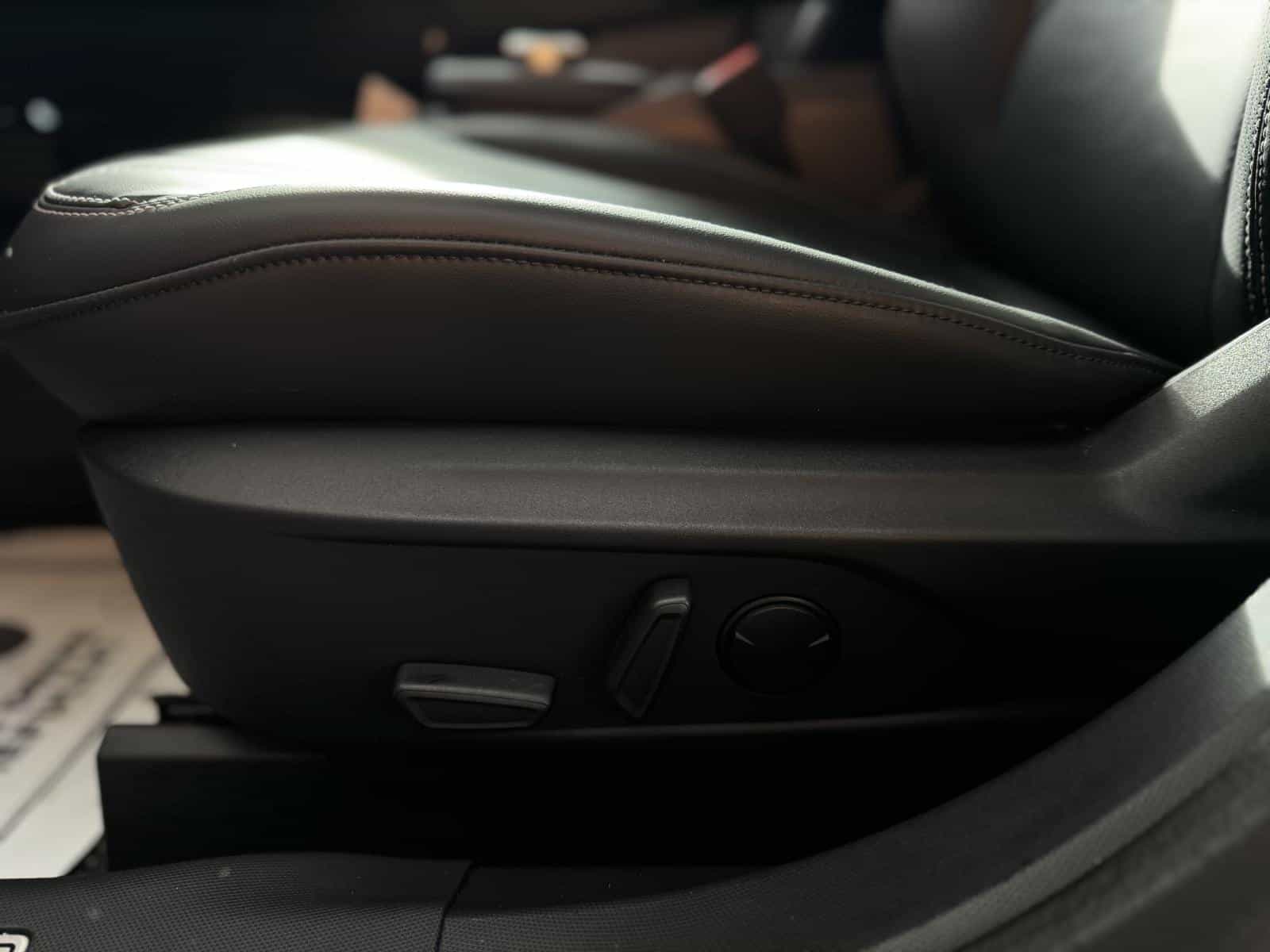 Image 12 Ford Mustang MACH-E Premium 2023