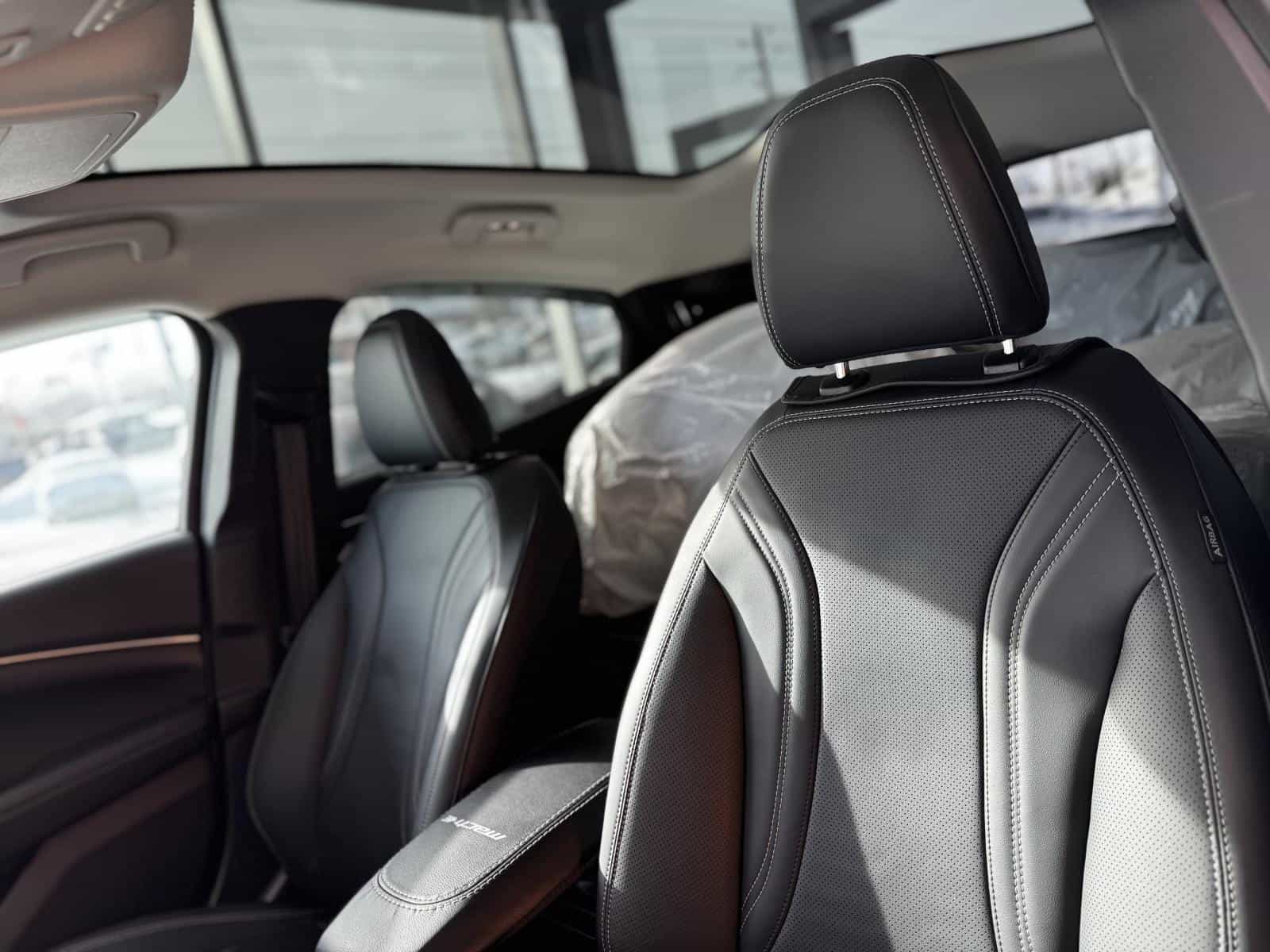 Image 14 Ford Mustang MACH-E Premium 2023