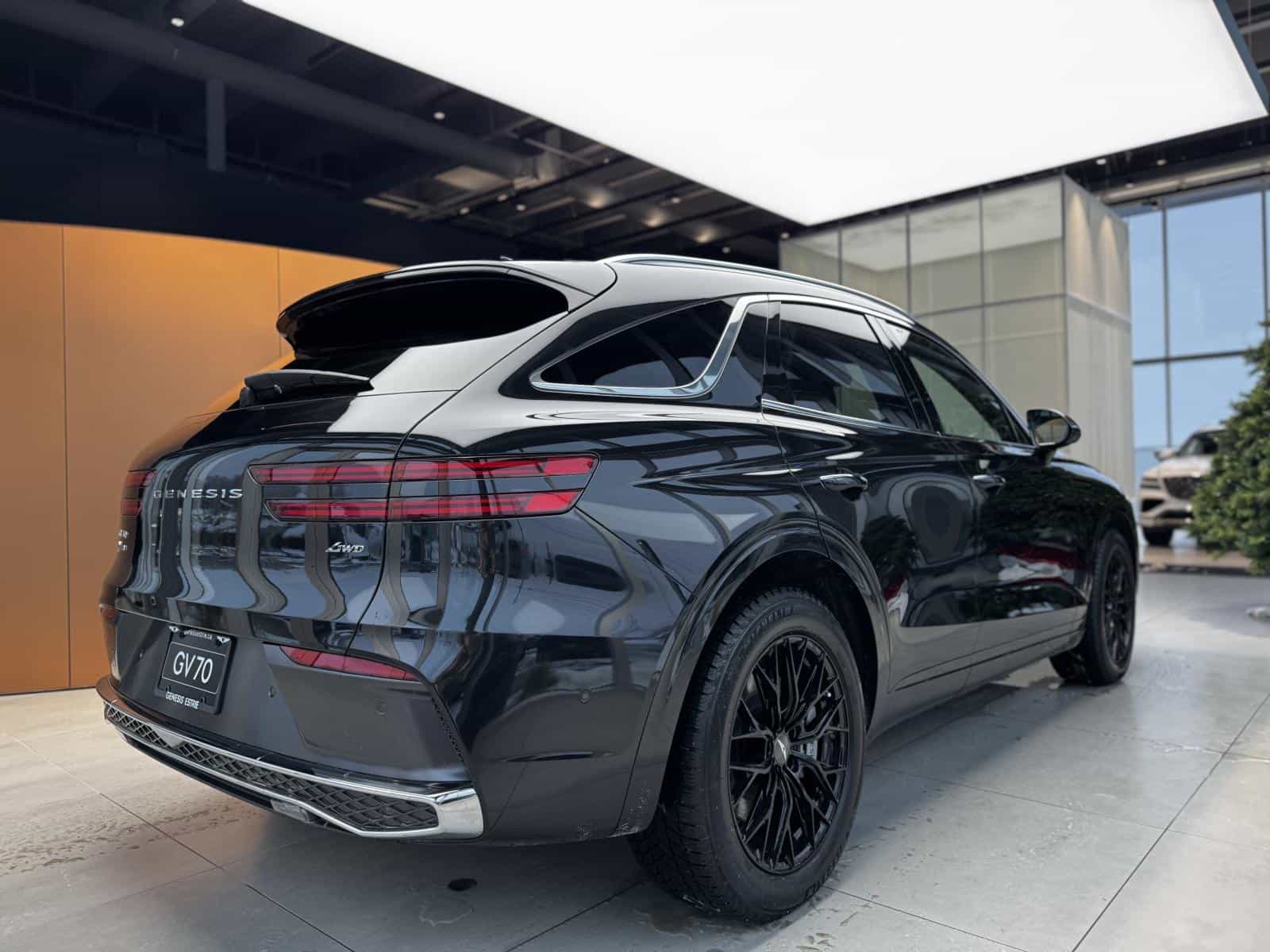 Image 7 Genesis GV70 Advanced Tech 2.5T 2026