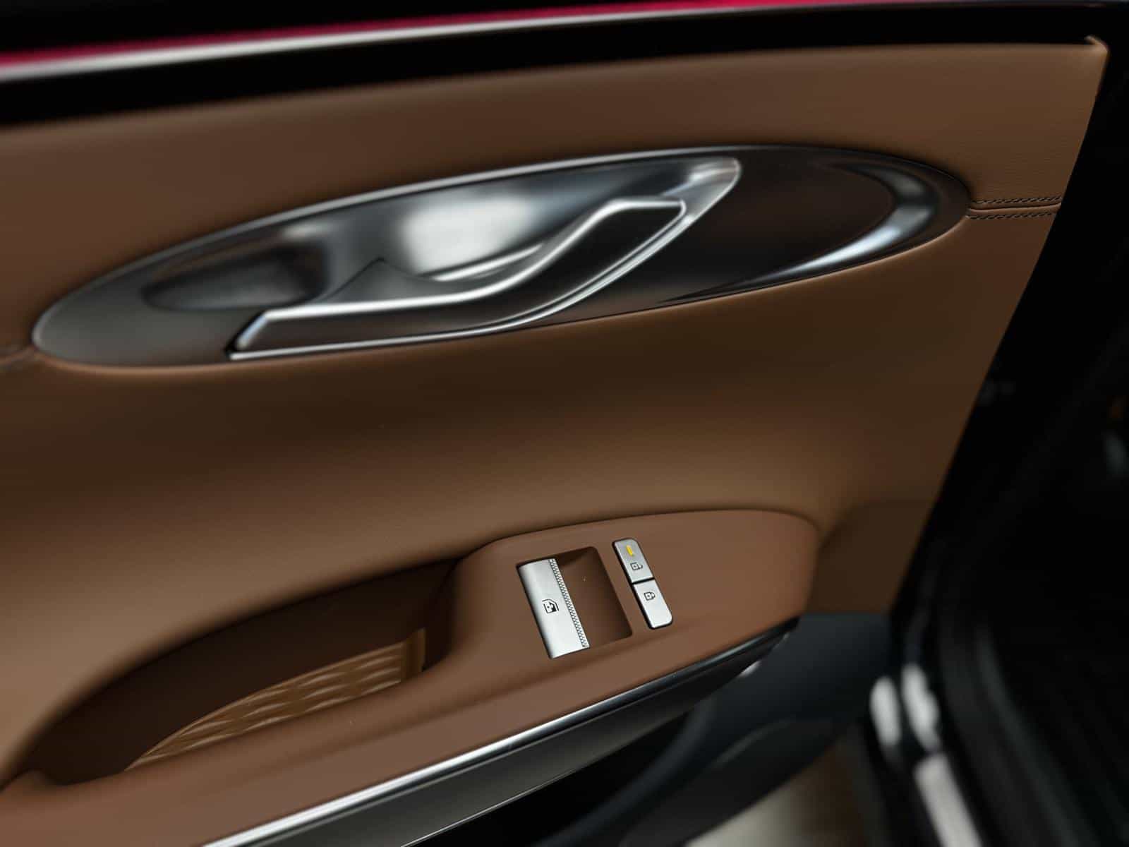 Image 9 Genesis GV70 Advanced Tech 2.5T 2026