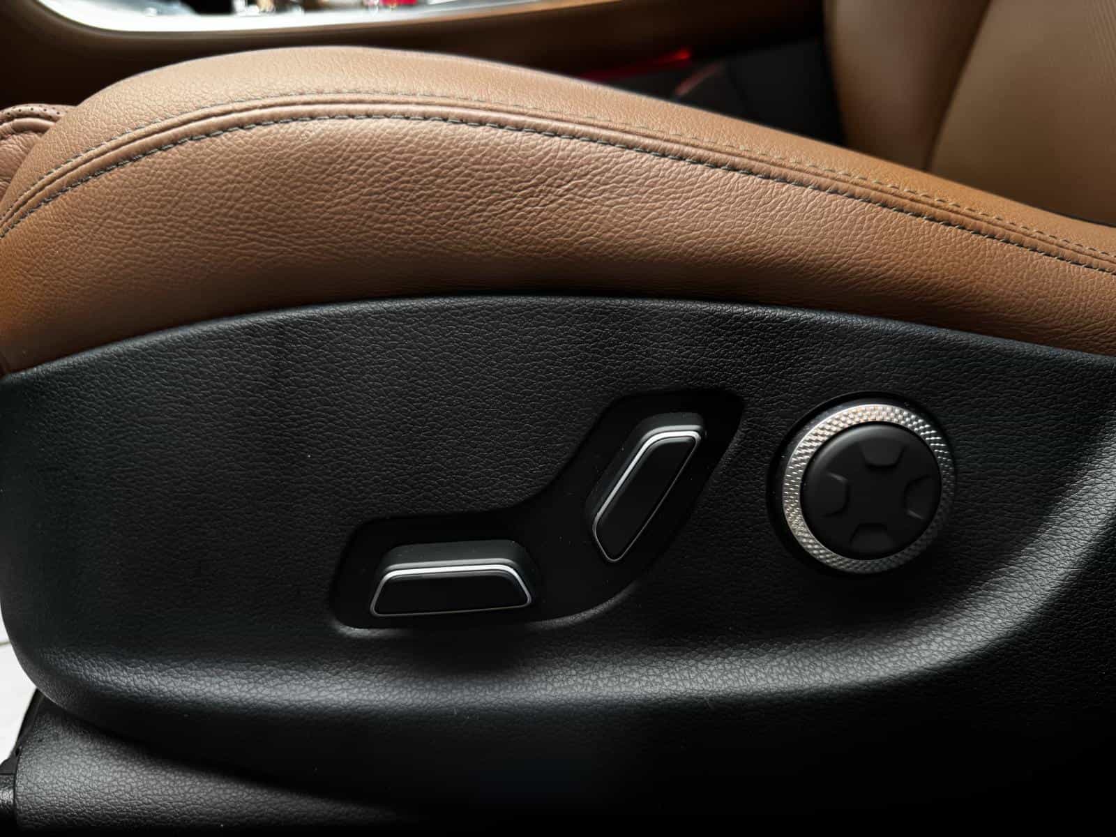 Image 12 Genesis GV70 Advanced Tech 2.5T 2026