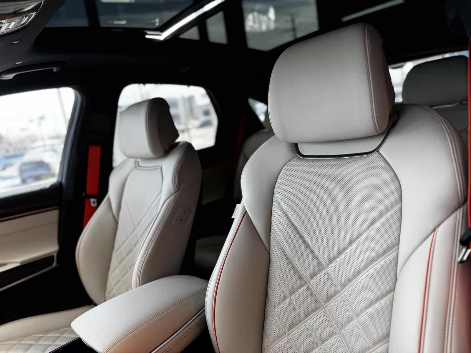 Image 17 Genesis GV70 Sport 3.5T 2026