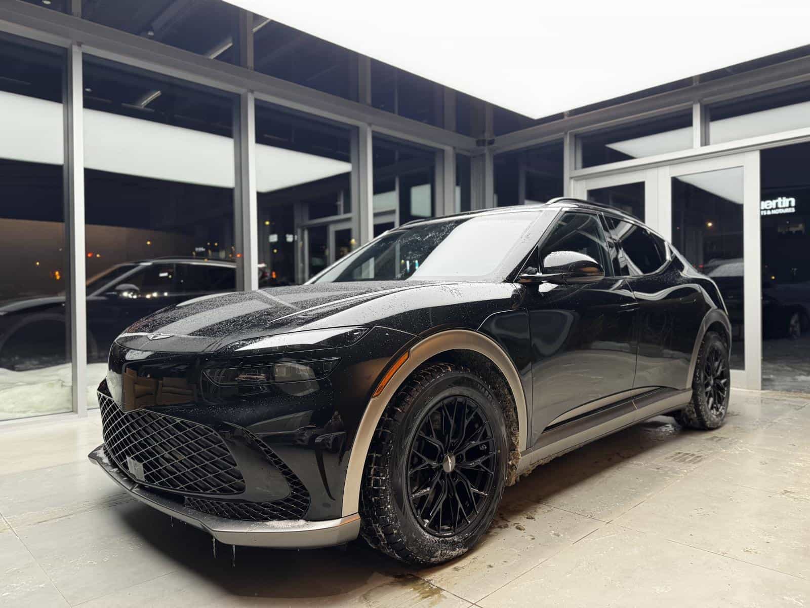 2023 Genesis GV60 Advanced - Image 4