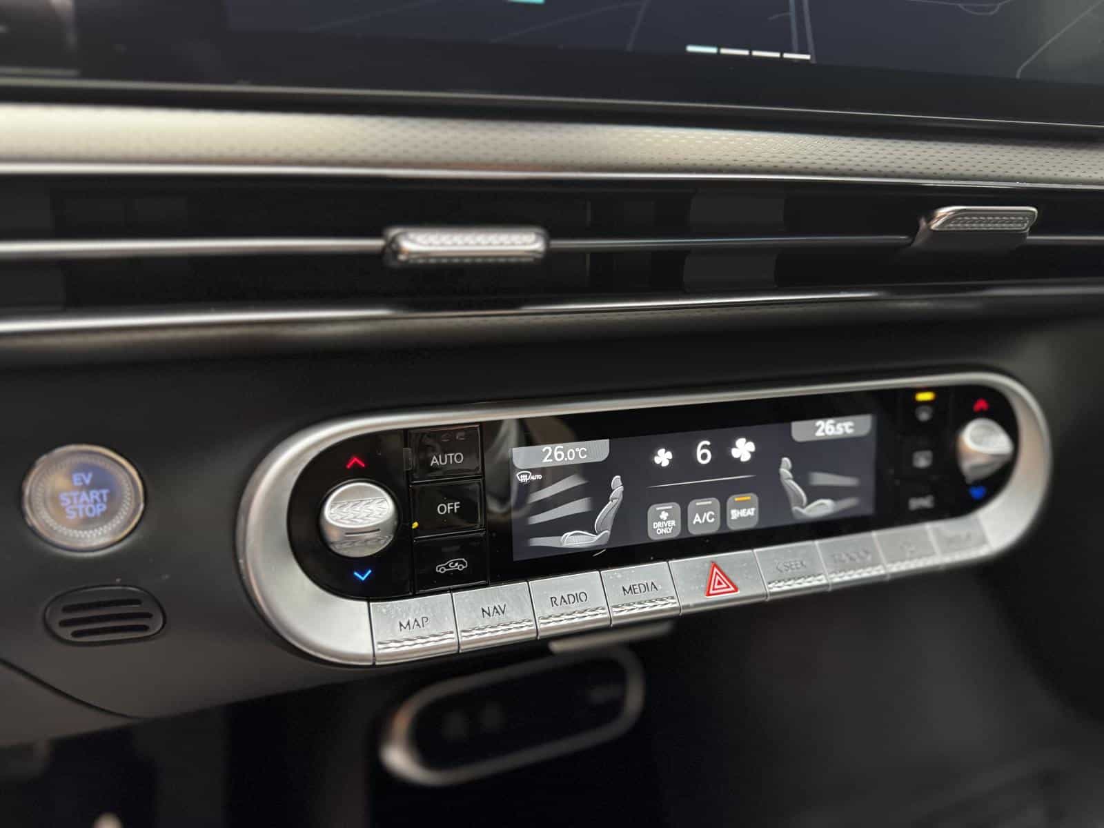 2023 Genesis GV60 Advanced - Image 20