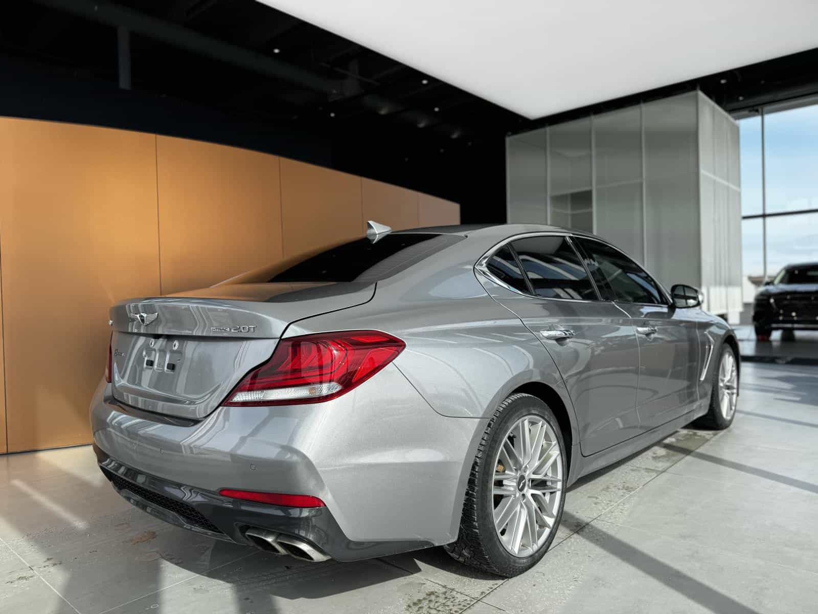 Image 8 Genesis G70 Elite 2.0T 2021