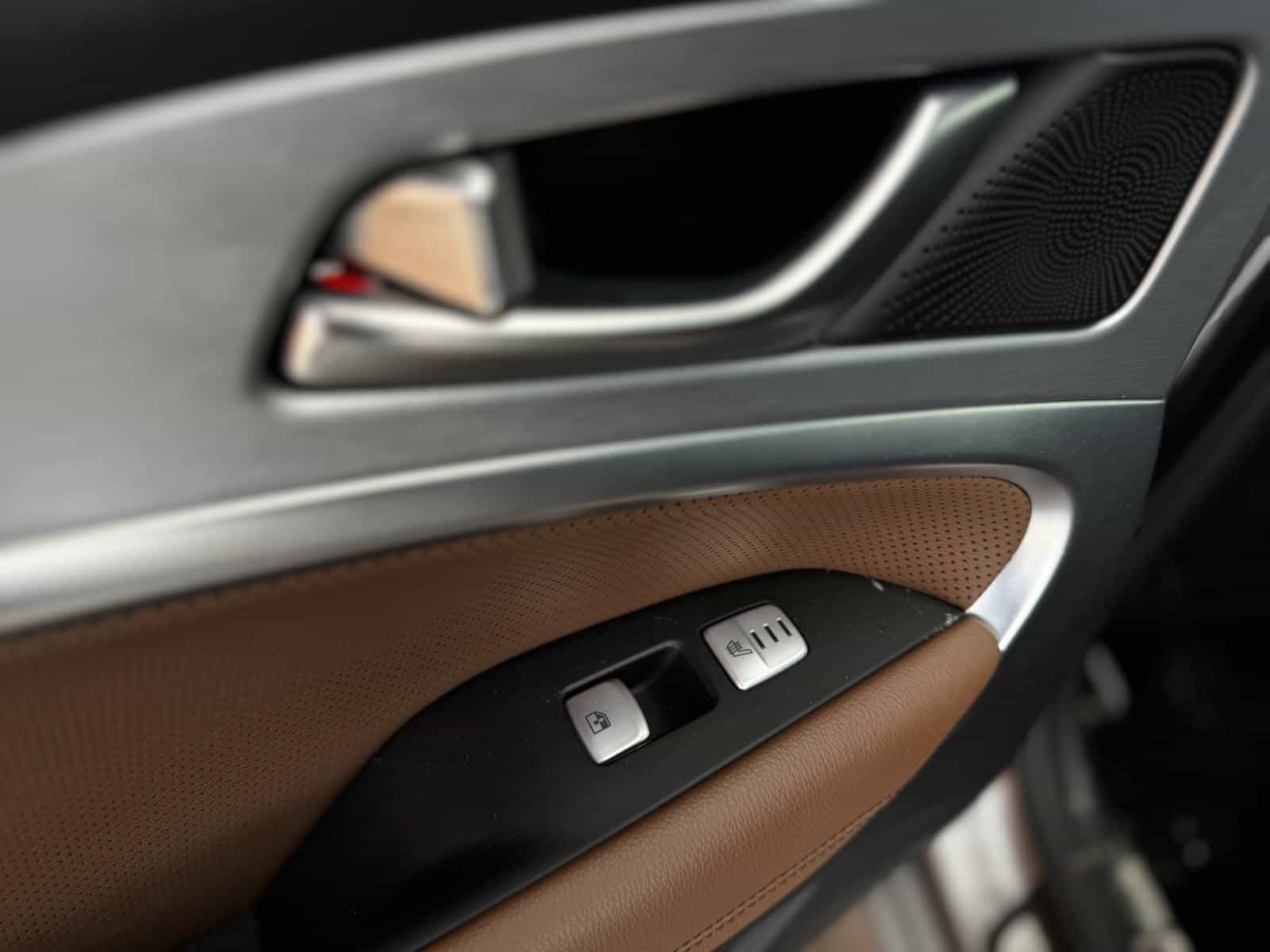 Image 10 Genesis G70 Elite 2.0T 2021