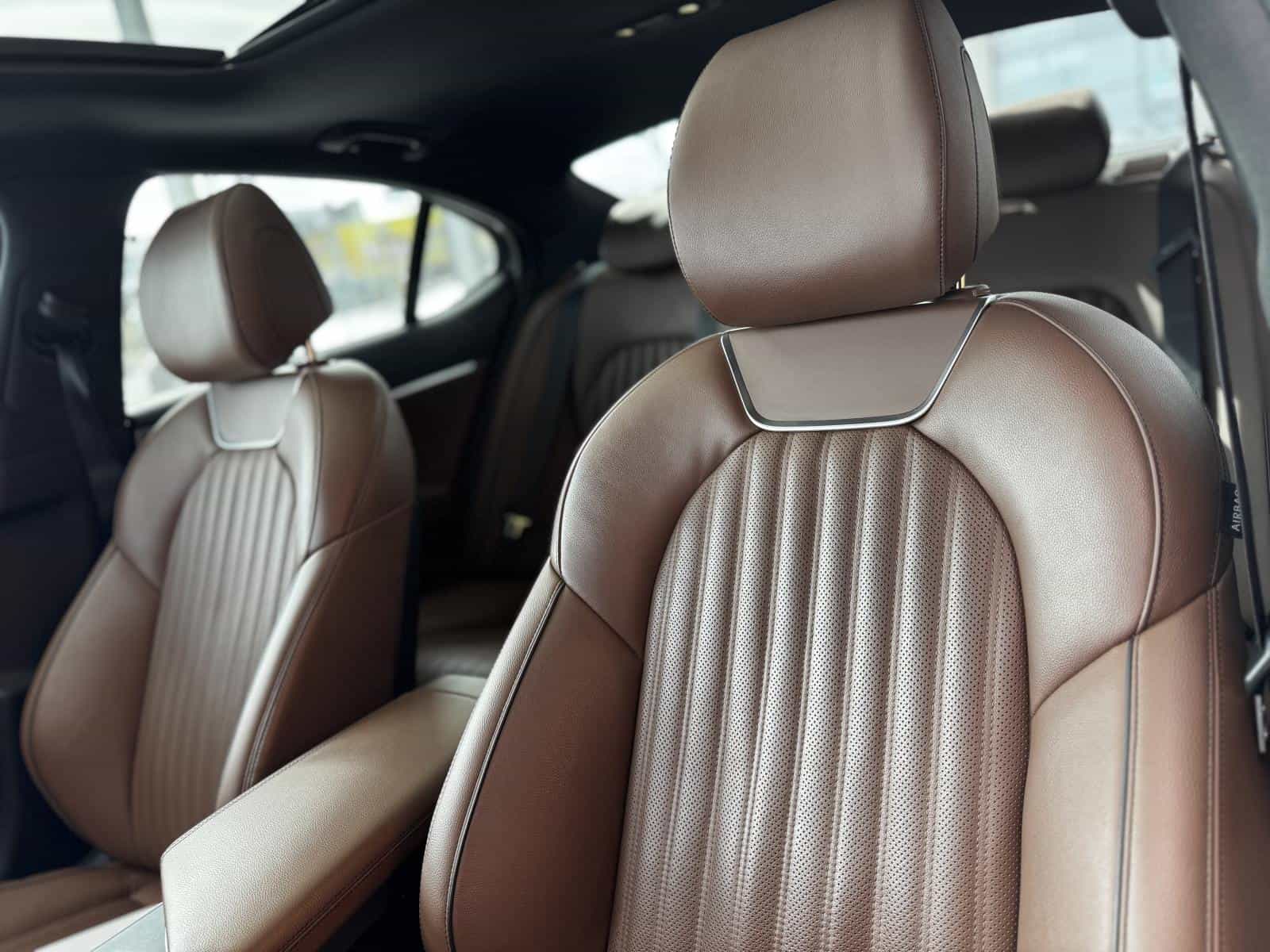 Image 14 Genesis G70 Elite 2.0T 2021