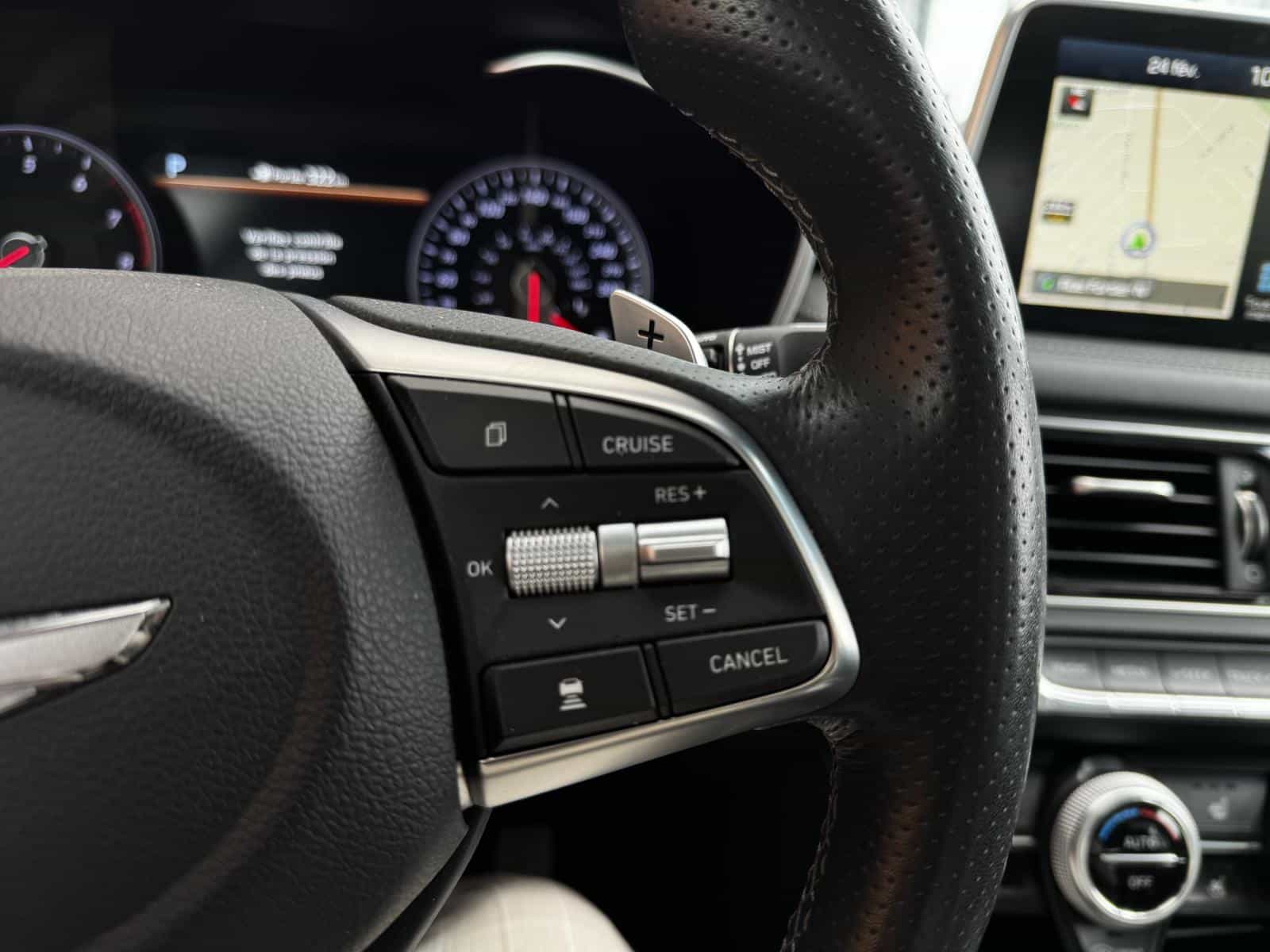 2020 Genesis G70 Prestige 2.0T - Image 17