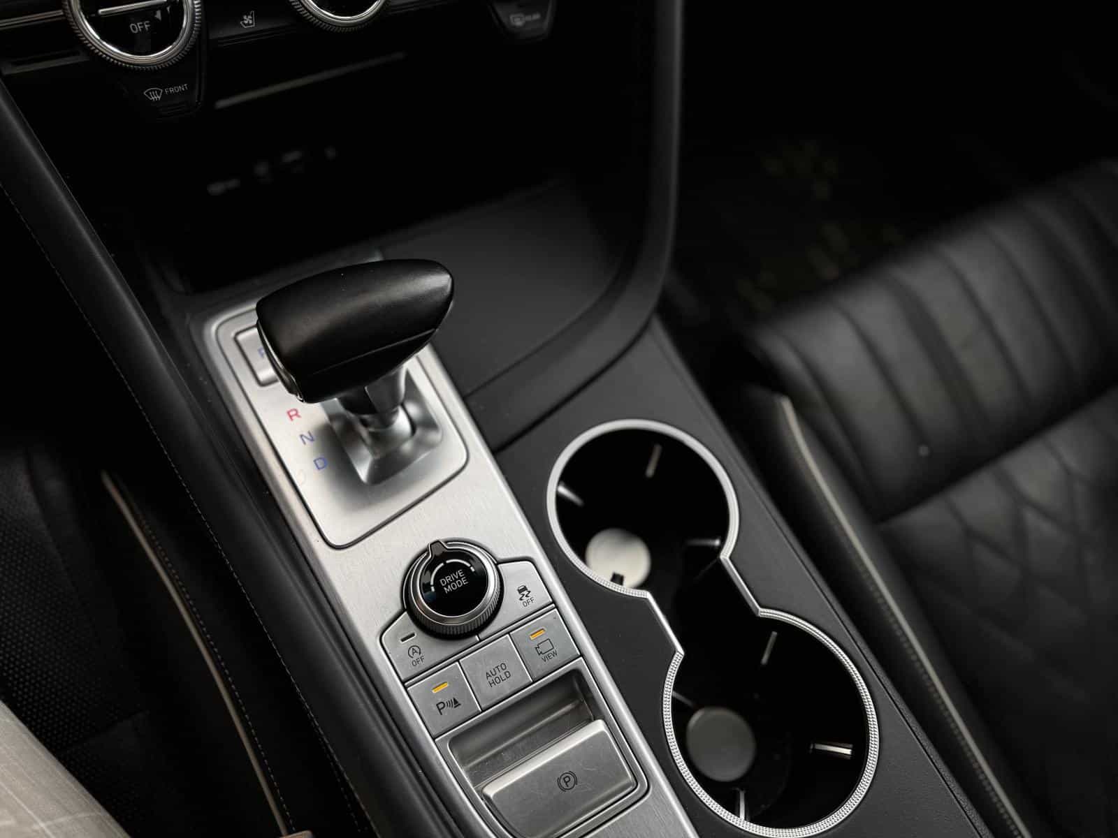 2020 Genesis G70 Prestige 2.0T - Image 20