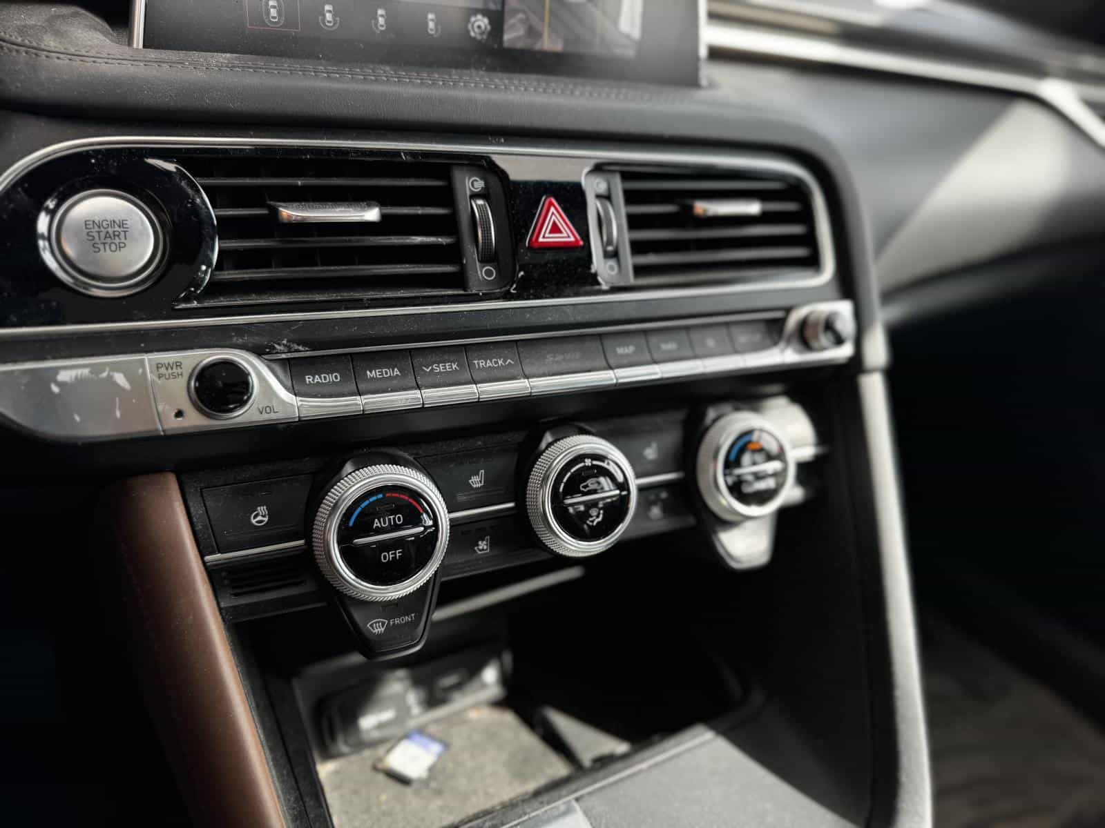 Image 22 Genesis G70 Prestige 2.0T 2019