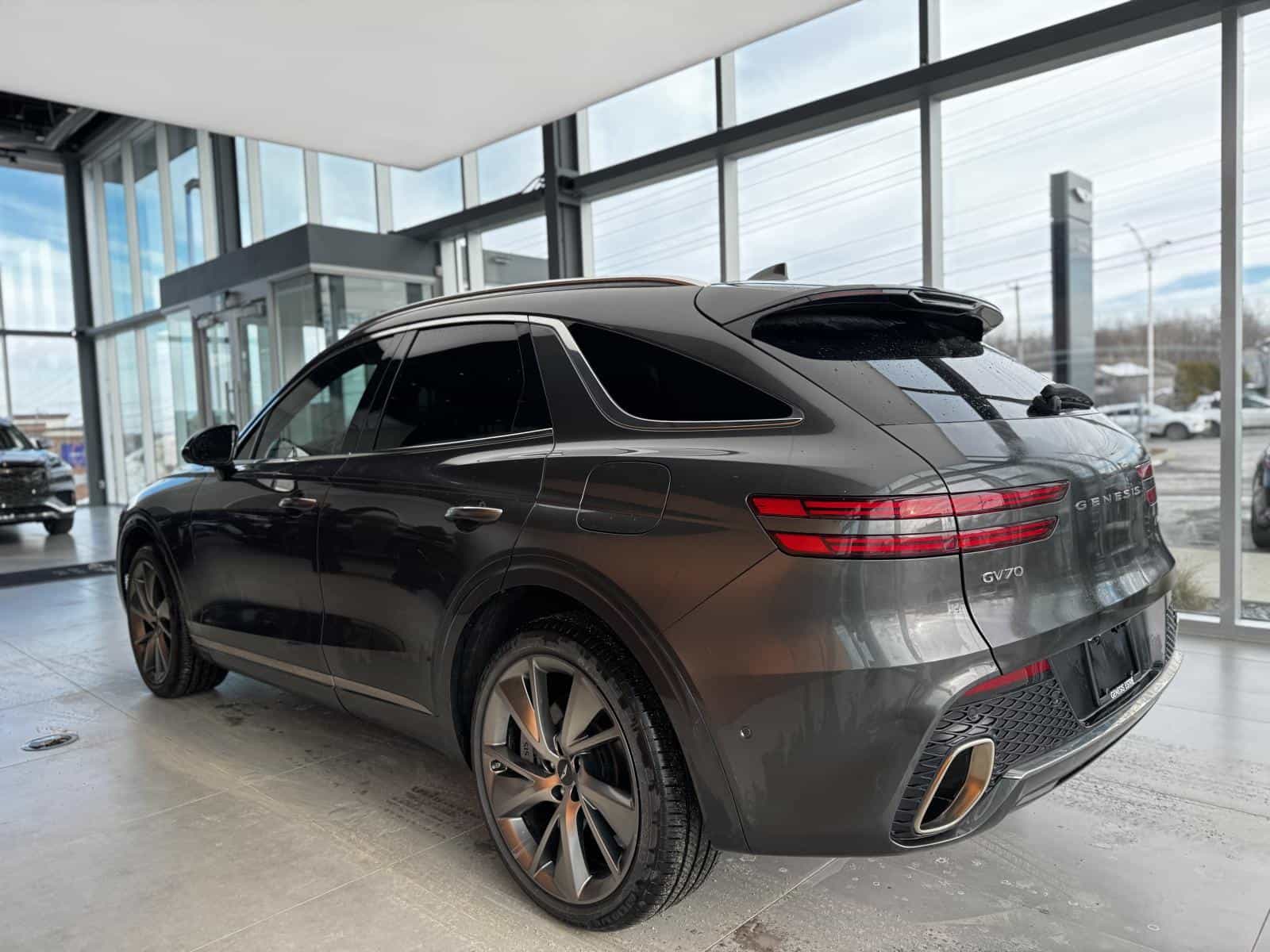 Image 6 Genesis GV70 Prestige 2.5T 2025