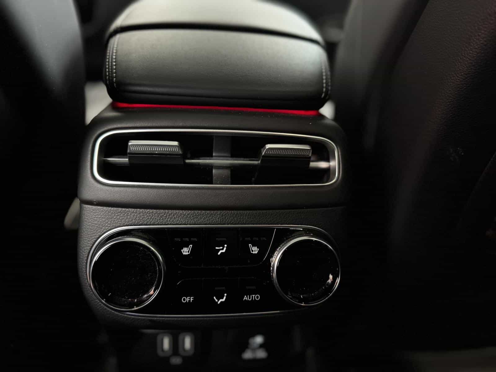 Image 12 Genesis GV70 Prestige 2.5T 2025