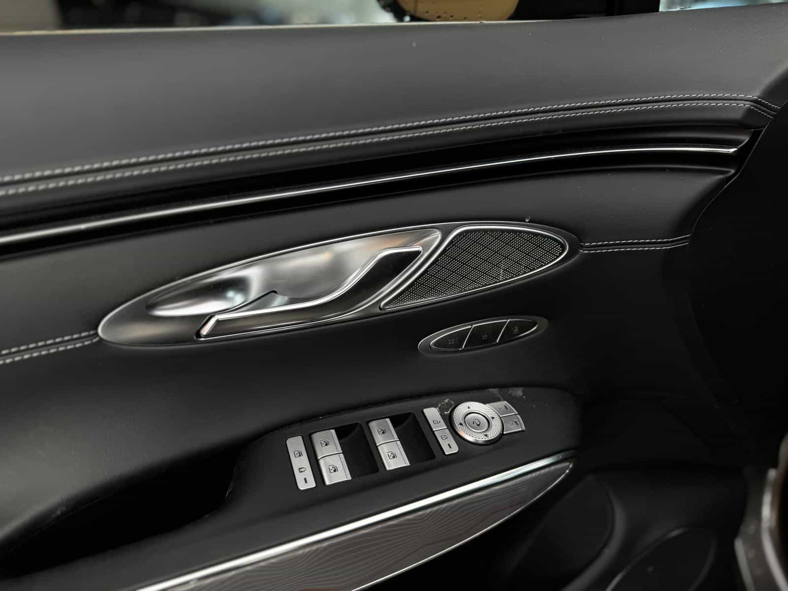 Image 13 Genesis GV70 Prestige 2.5T 2025