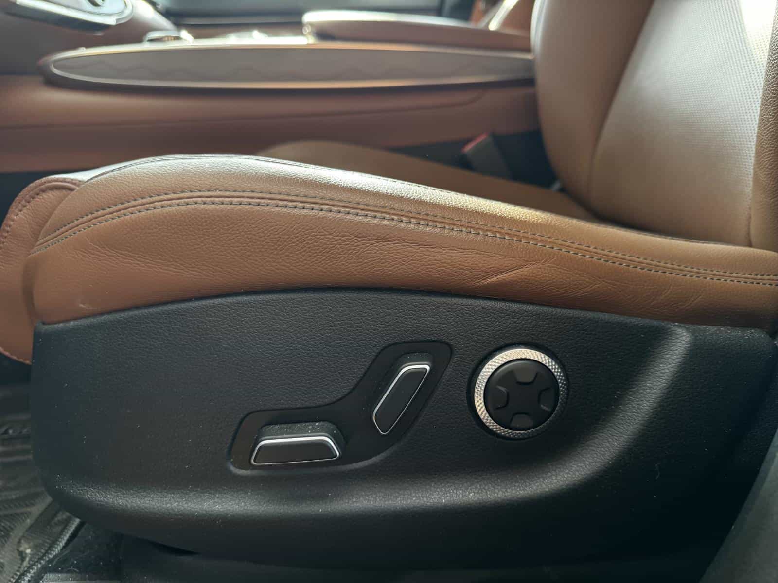 2024 Genesis GV70 Advanced Plus 2.5T - Image 14