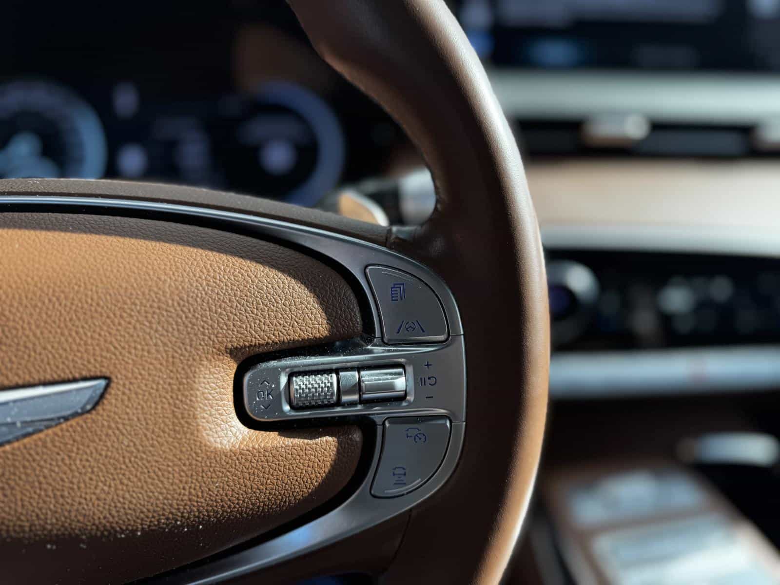 2024 Genesis GV70 Advanced Plus 2.5T - Image 20