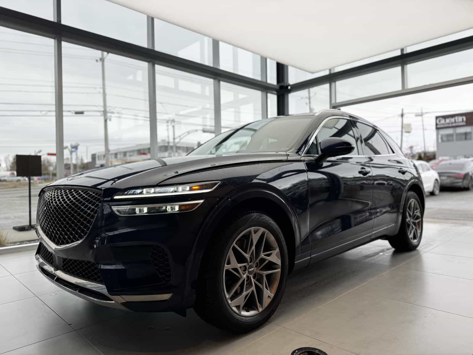 2022 Genesis GV70 Advanced Plus 2.5T - Image 4