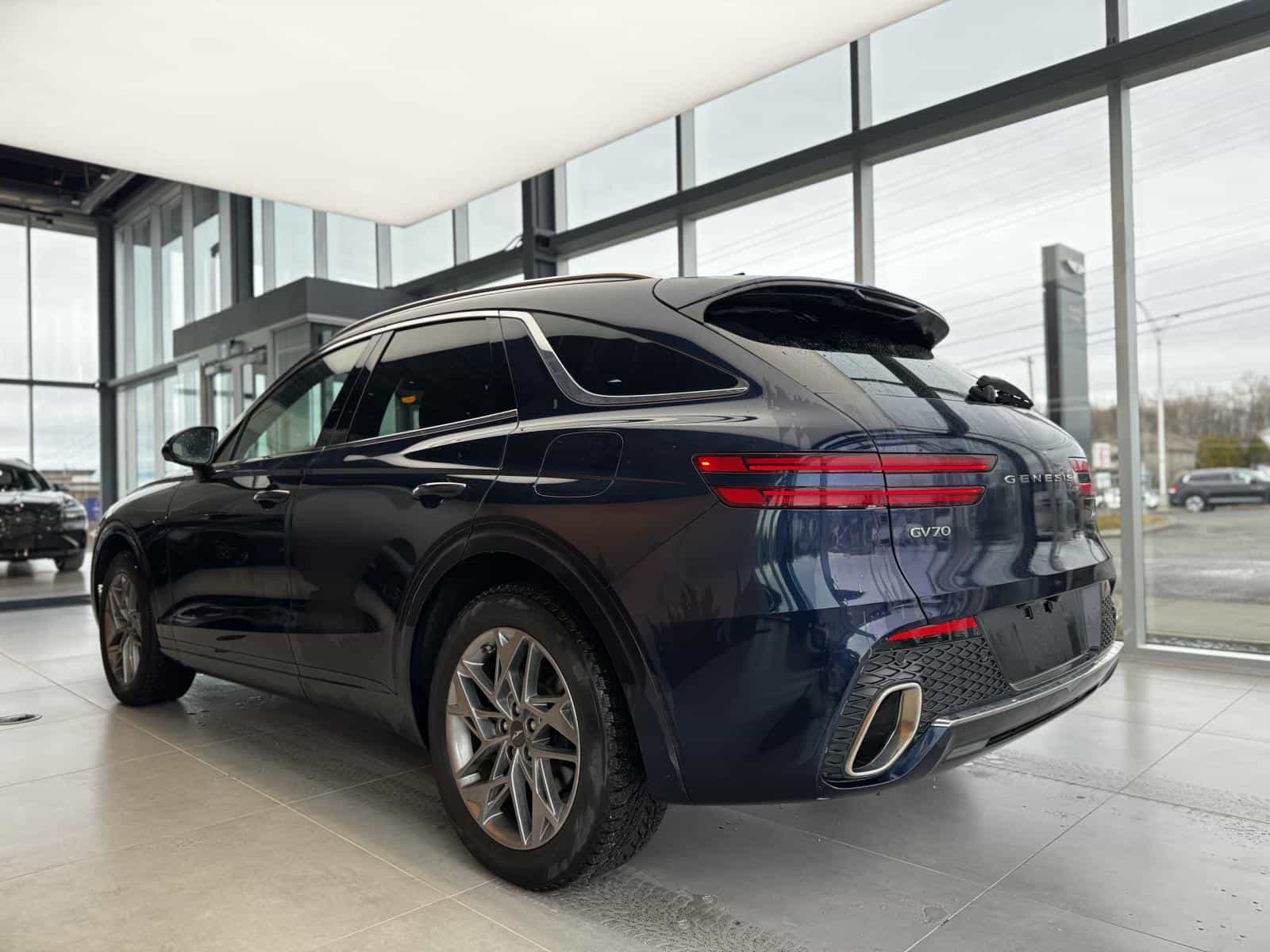 Image 6 Genesis GV70 Advanced Plus 2.5T 2022