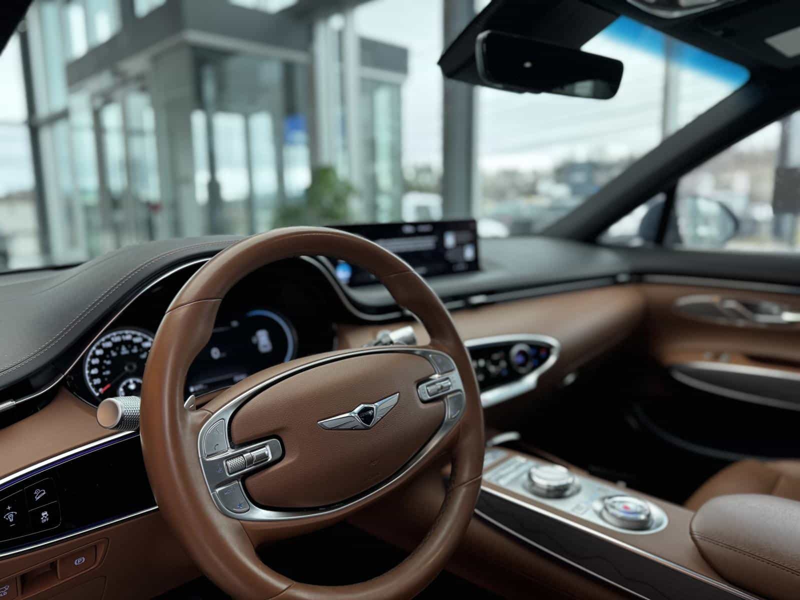 2022 Genesis GV70 Advanced Plus 2.5T - Image 15